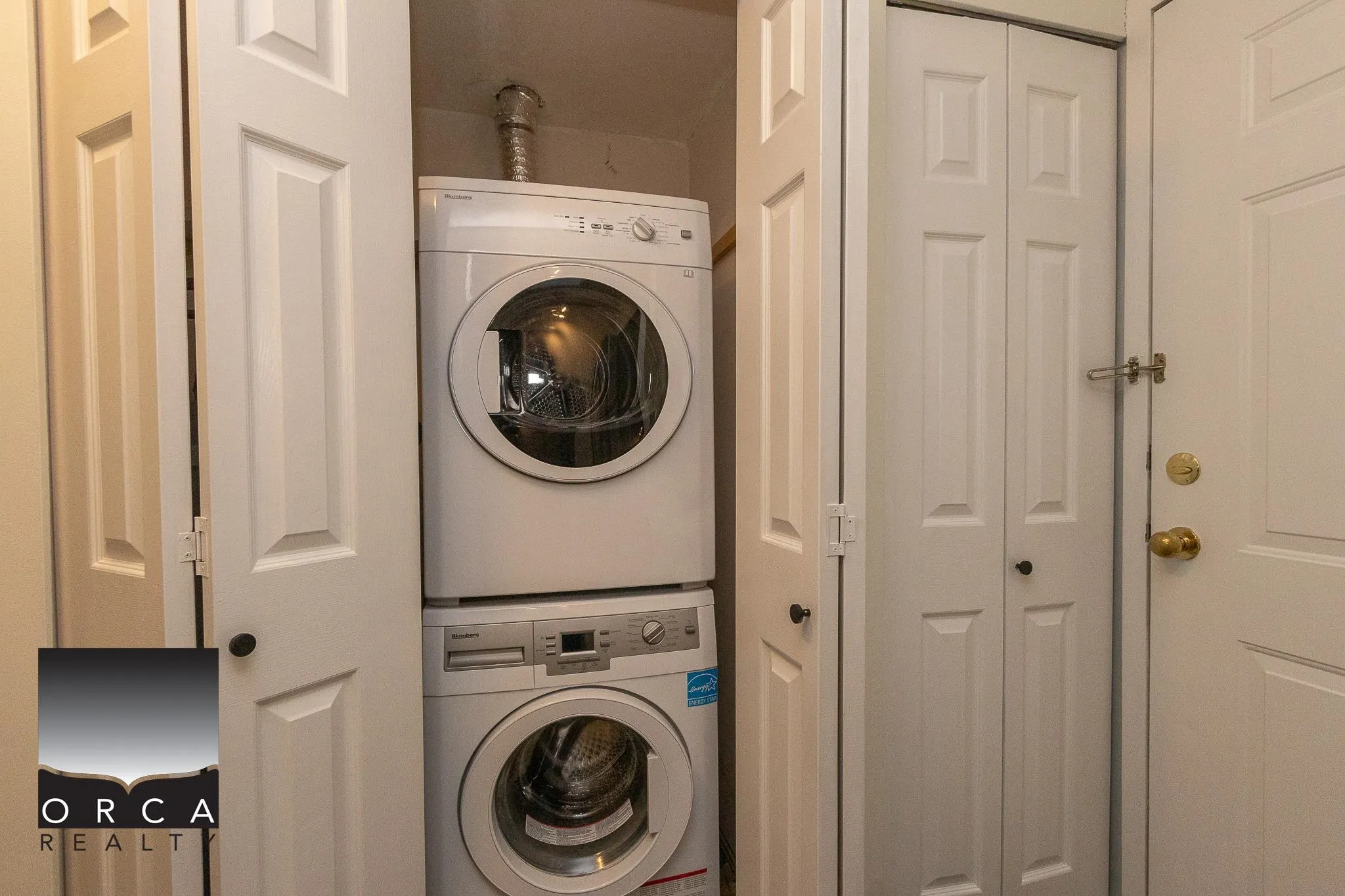 1481 E 4th Avenue #402