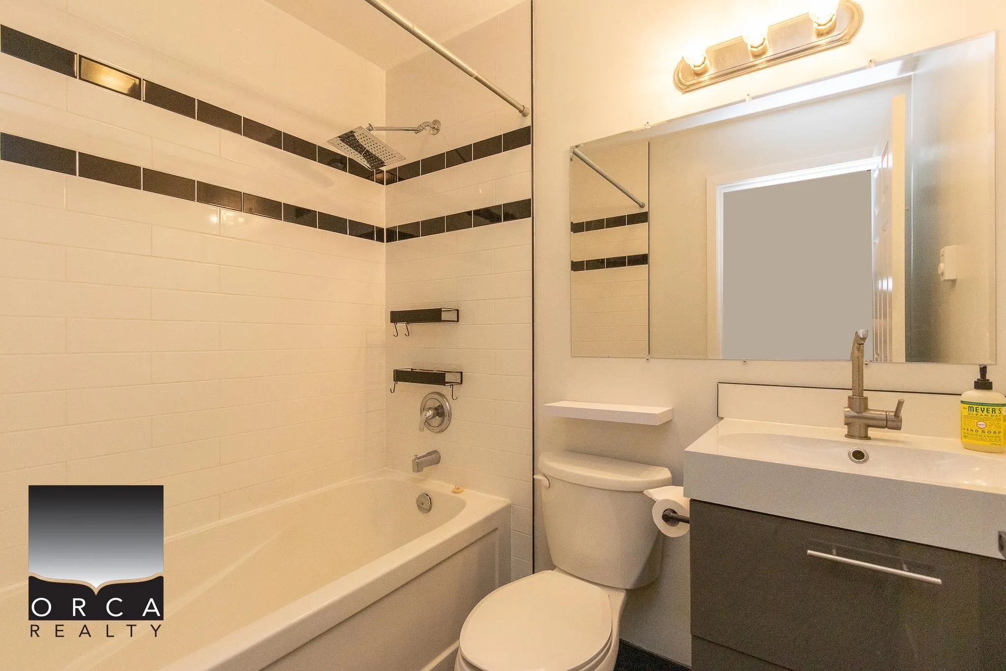 1481 E 4th Avenue #402
