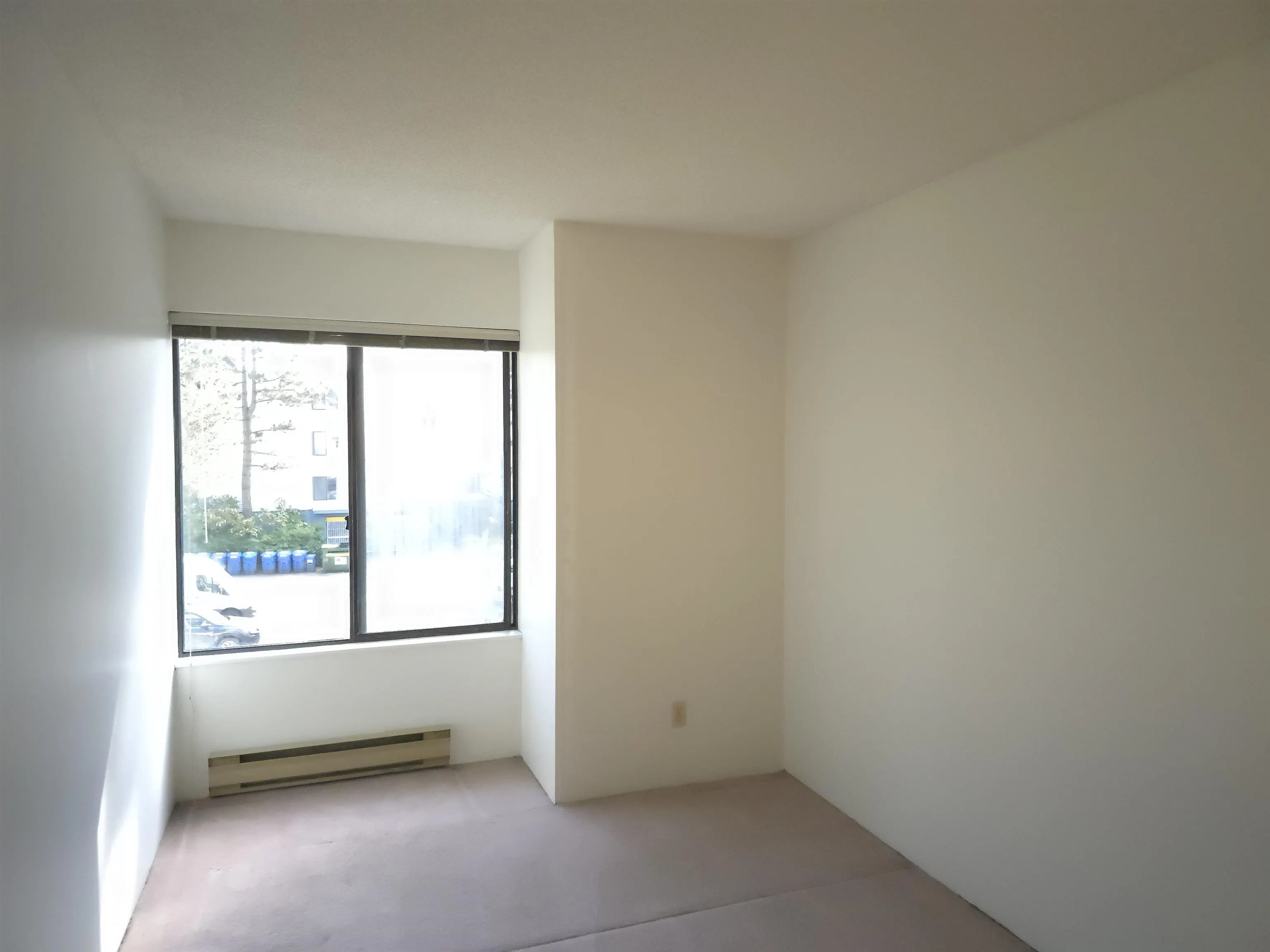 8400 Ackroyd Road #216