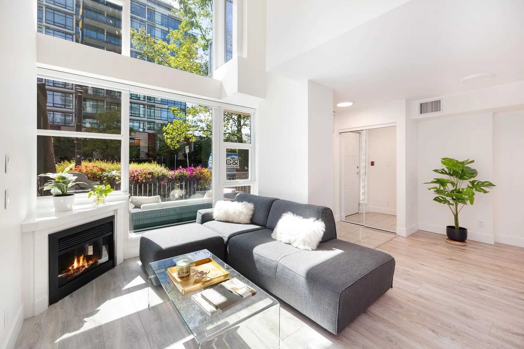 168 E Esplanade Avenue #TH8