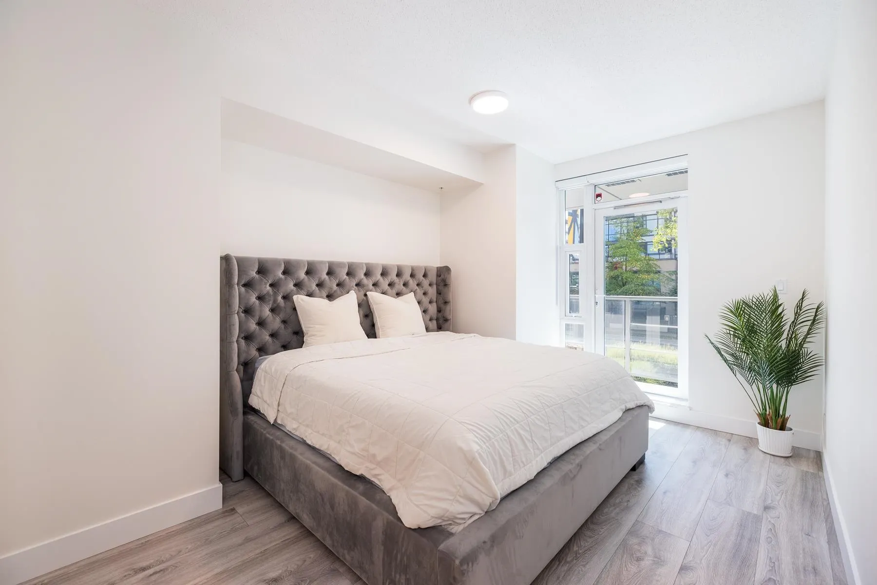 168 E Esplanade Avenue #TH8
