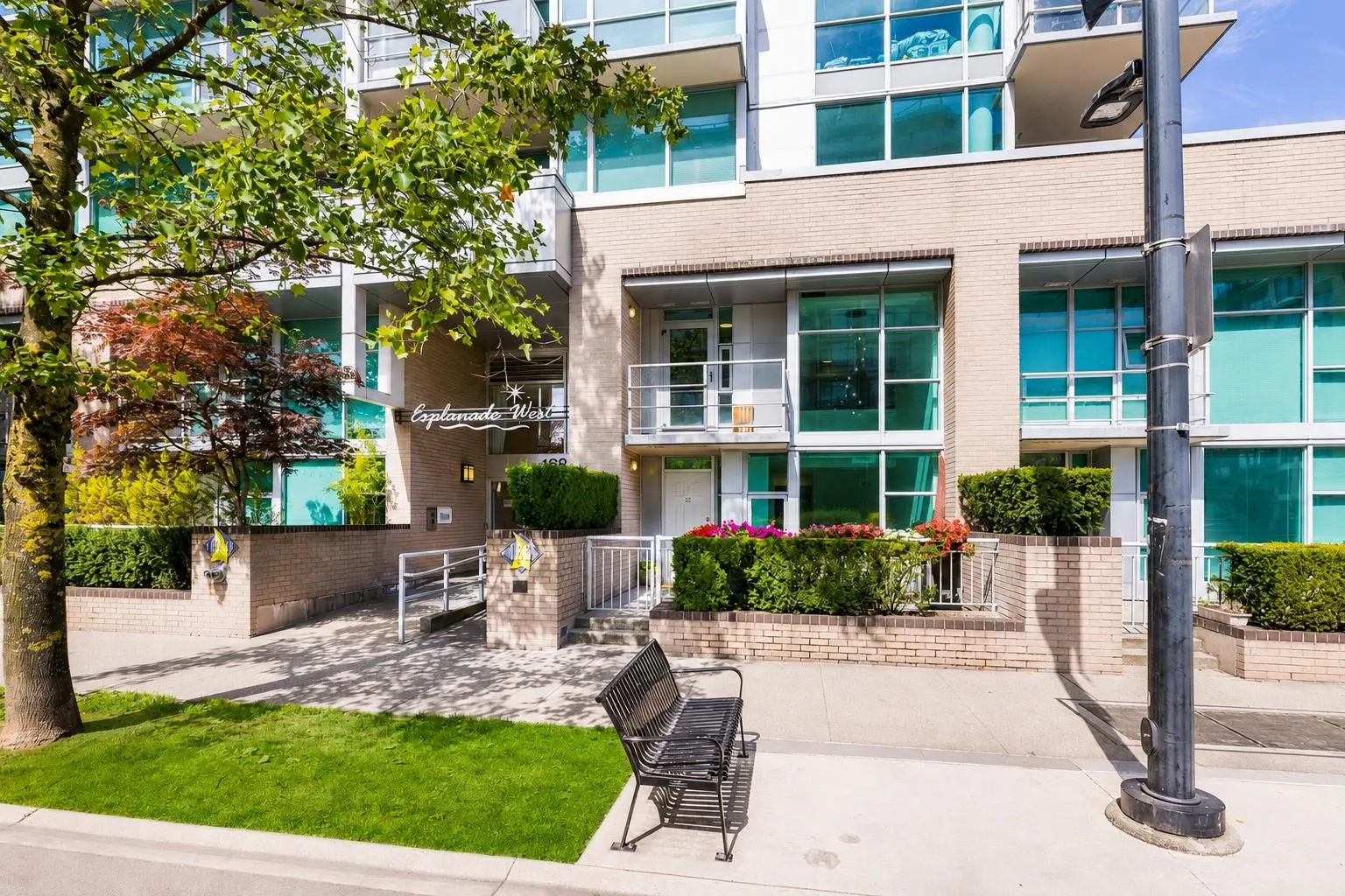 168 E Esplanade Avenue #TH8