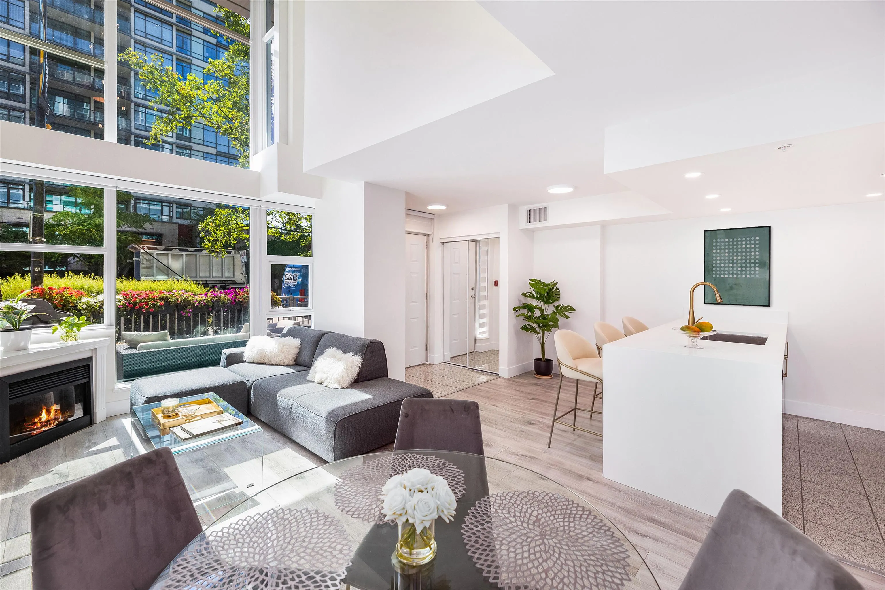 168 E Esplanade Avenue #TH8