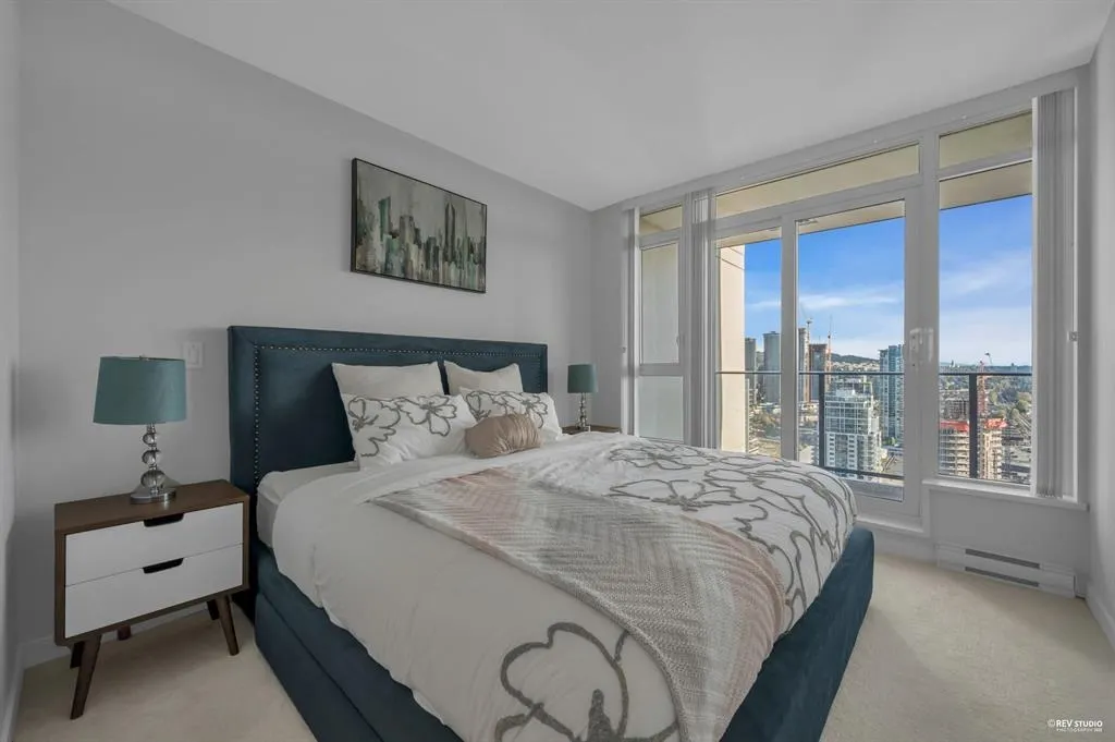 2388 Madison Avenue #3301