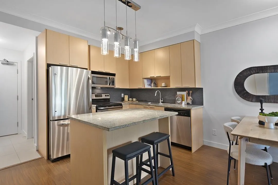707 E 20th Avenue #207