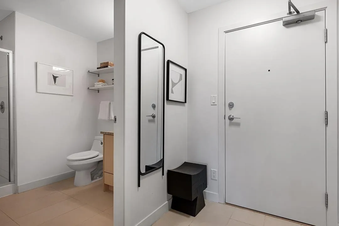 707 E 20th Avenue #207