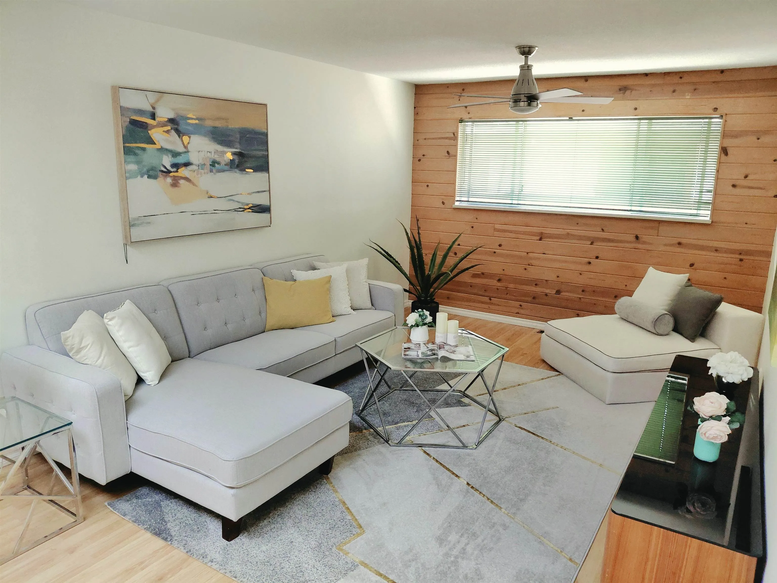 10430 Fraserglen Drive