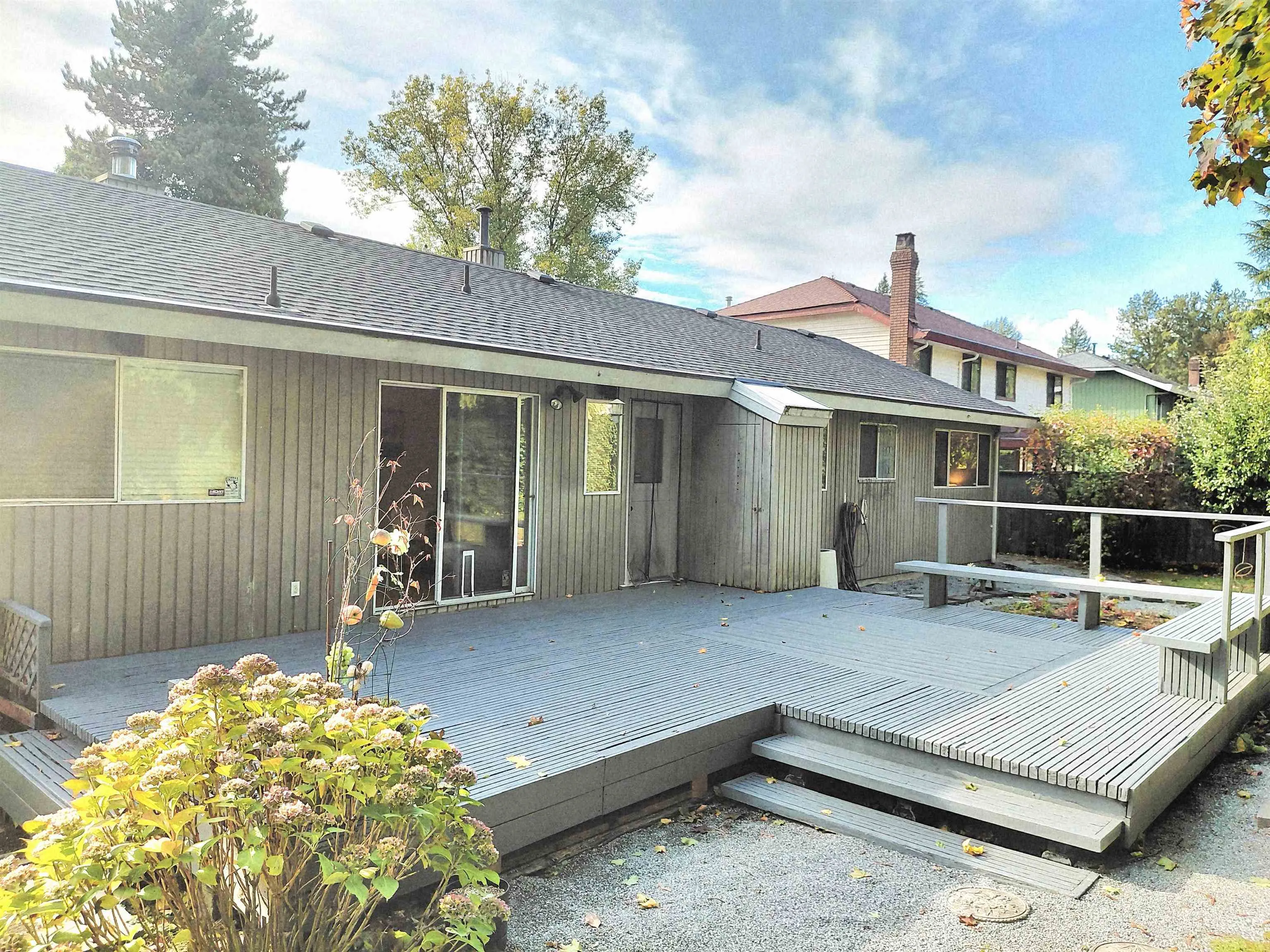 10430 Fraserglen Drive