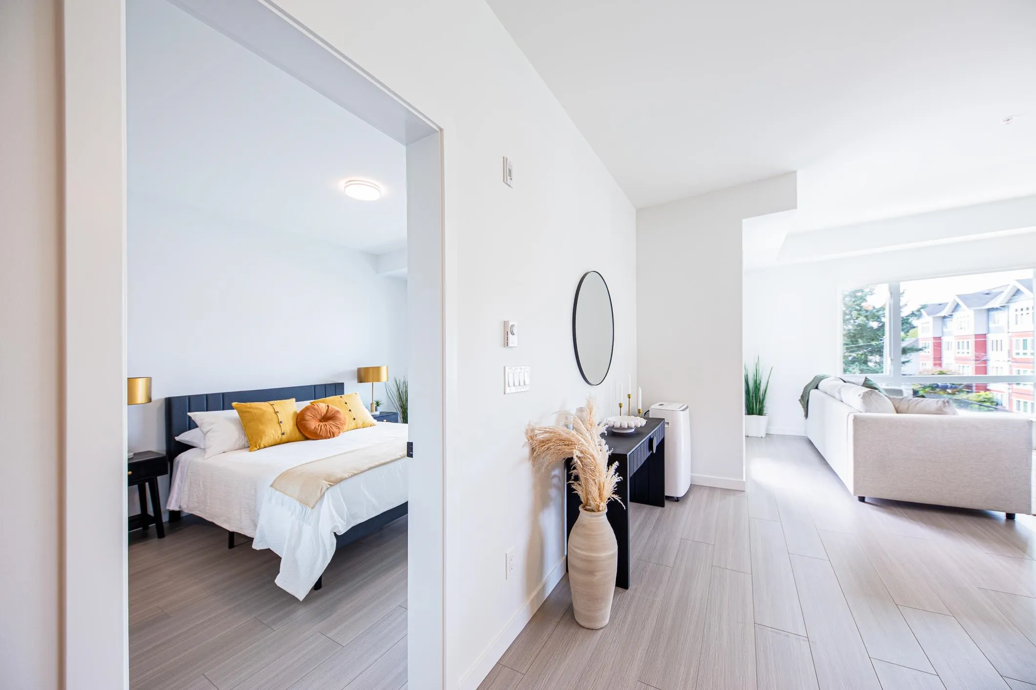 2277 Hawthorne Avenue #202