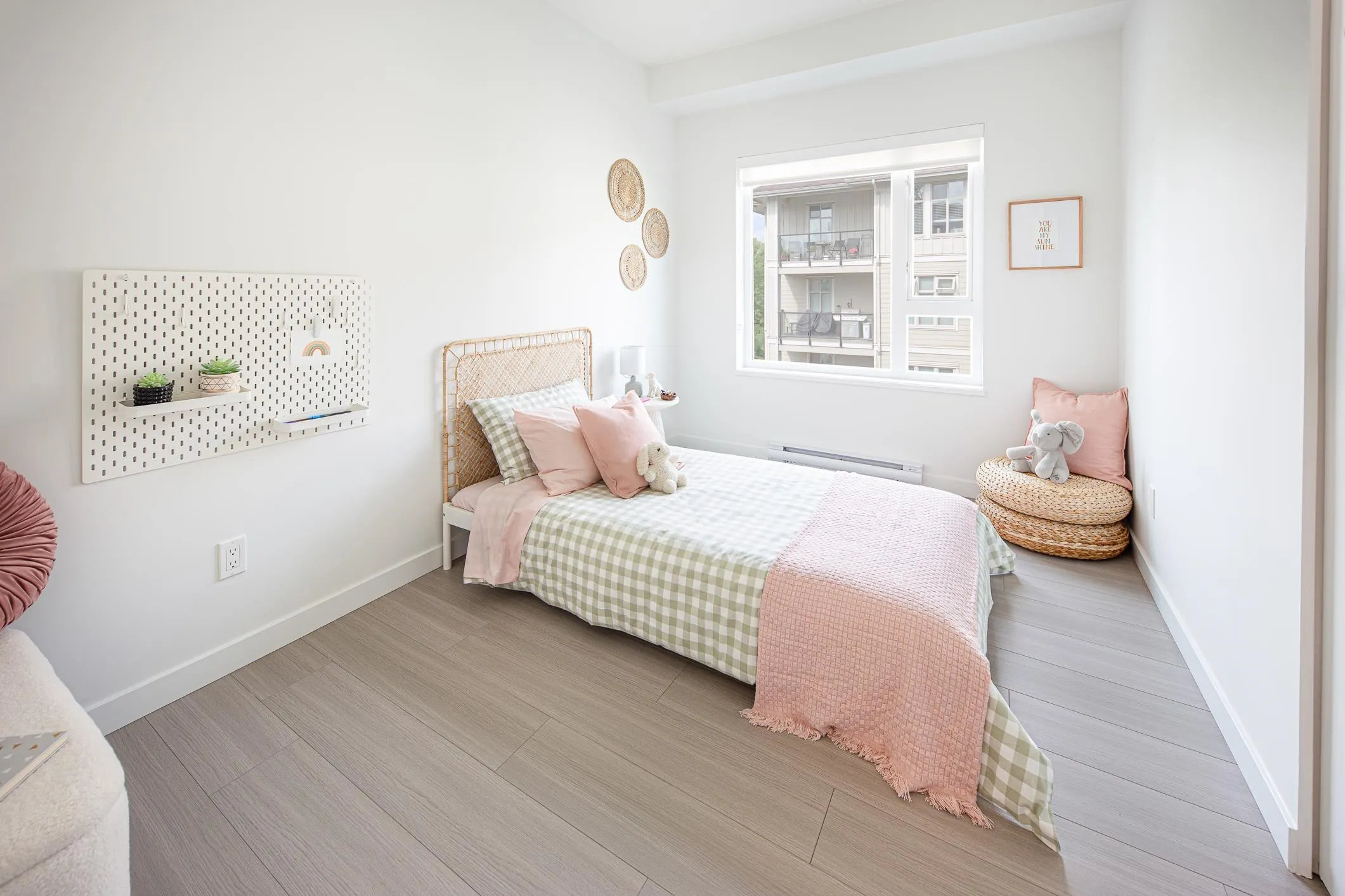 2277 Hawthorne Avenue #202