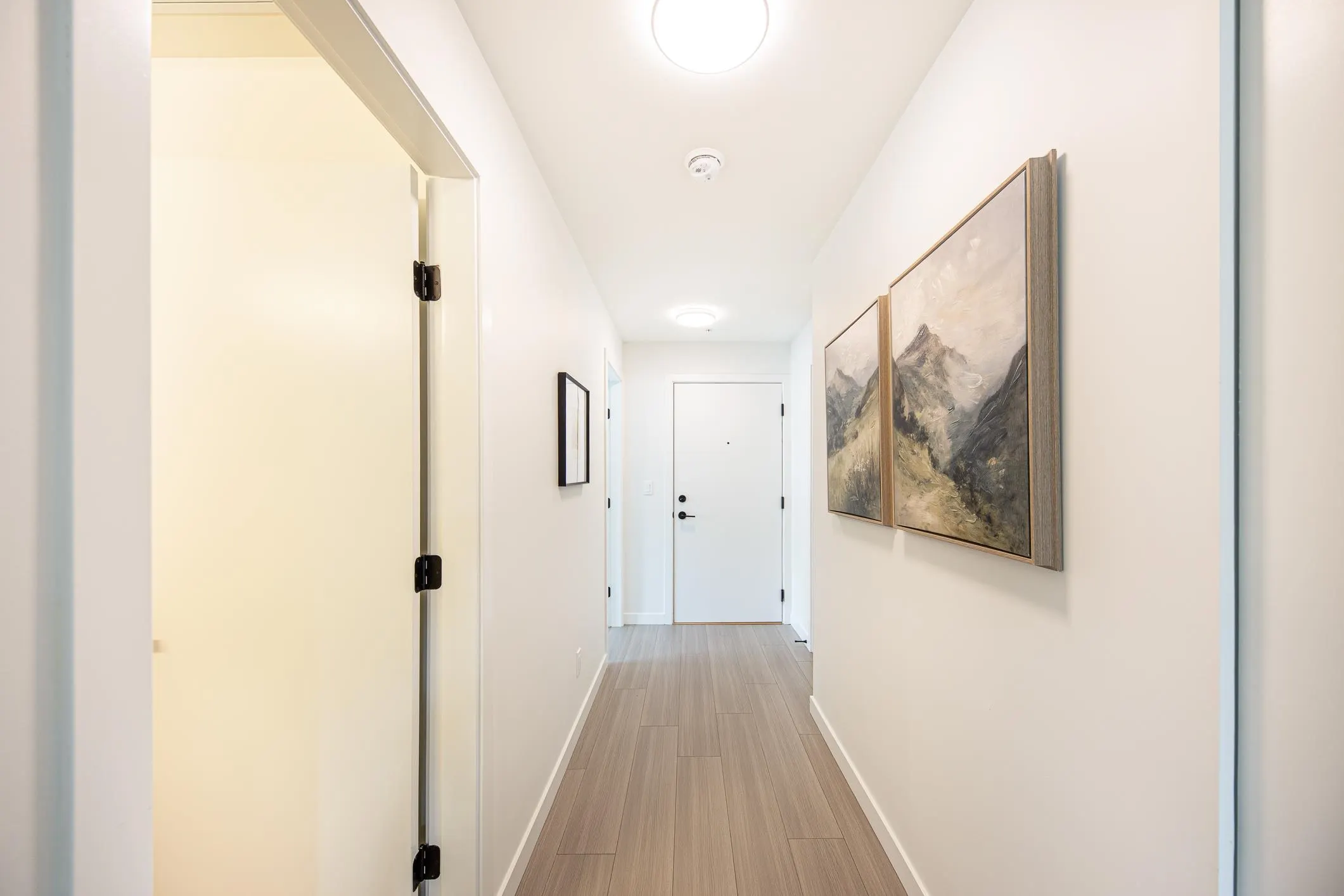2277 Hawthorne Avenue #202