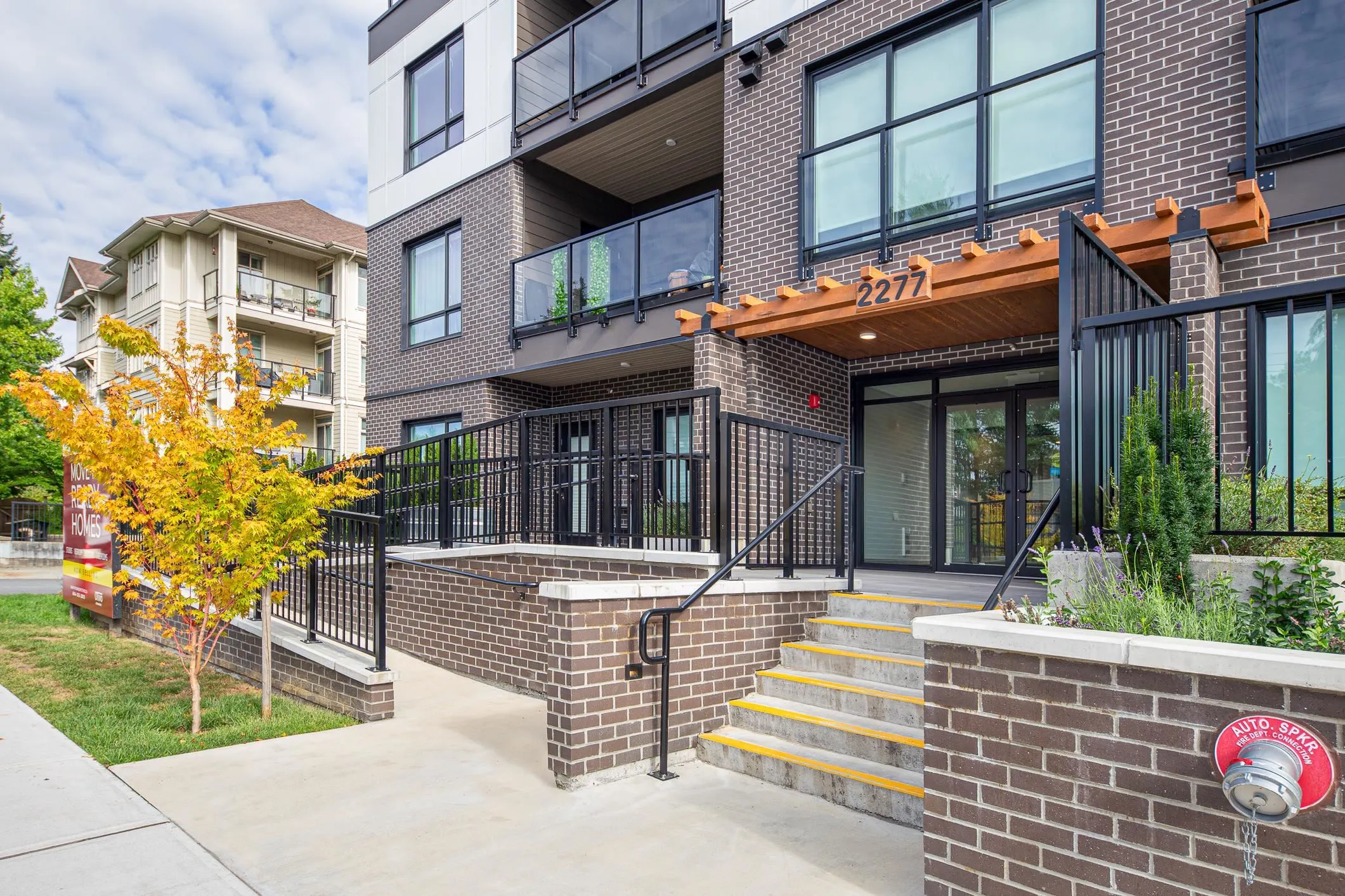 2277 Hawthorne Avenue #202