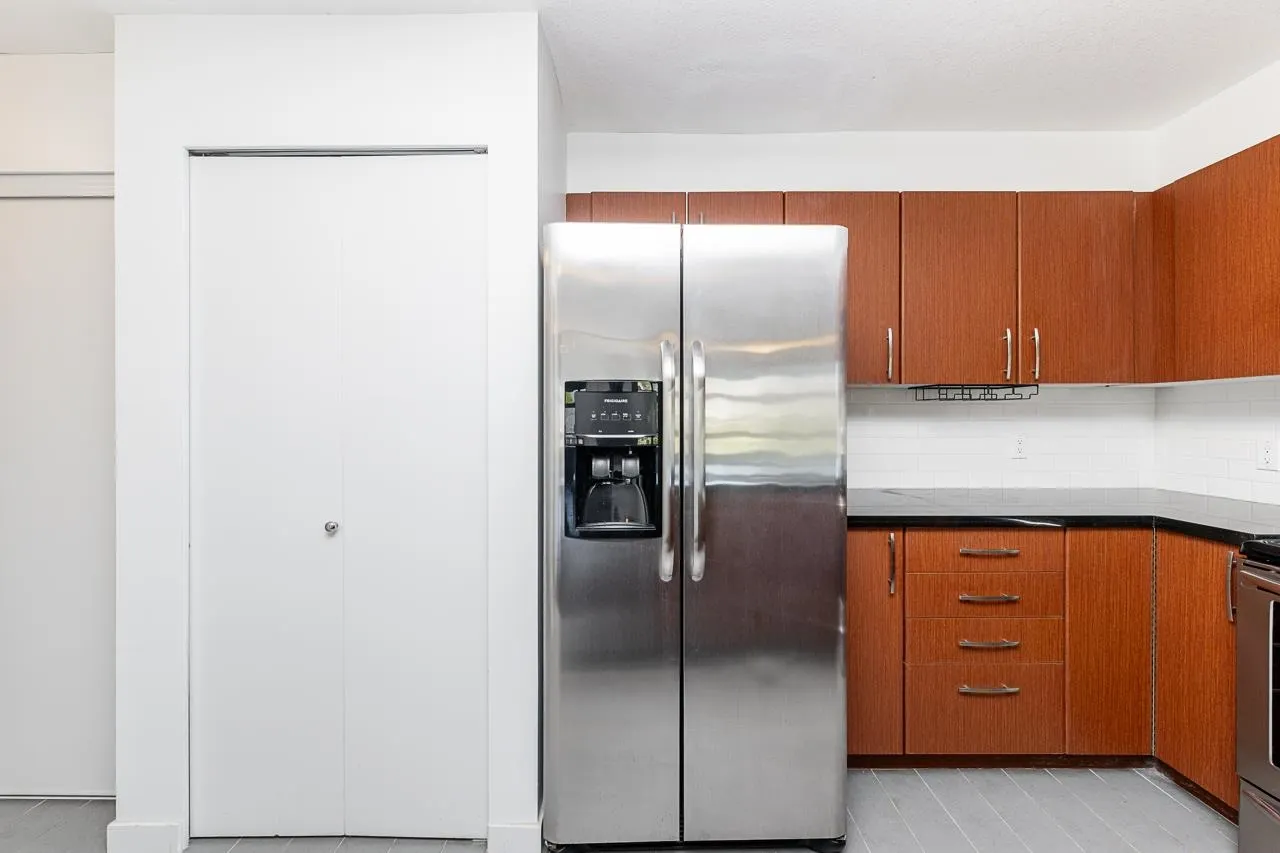 7337 Macpherson Avenue #310