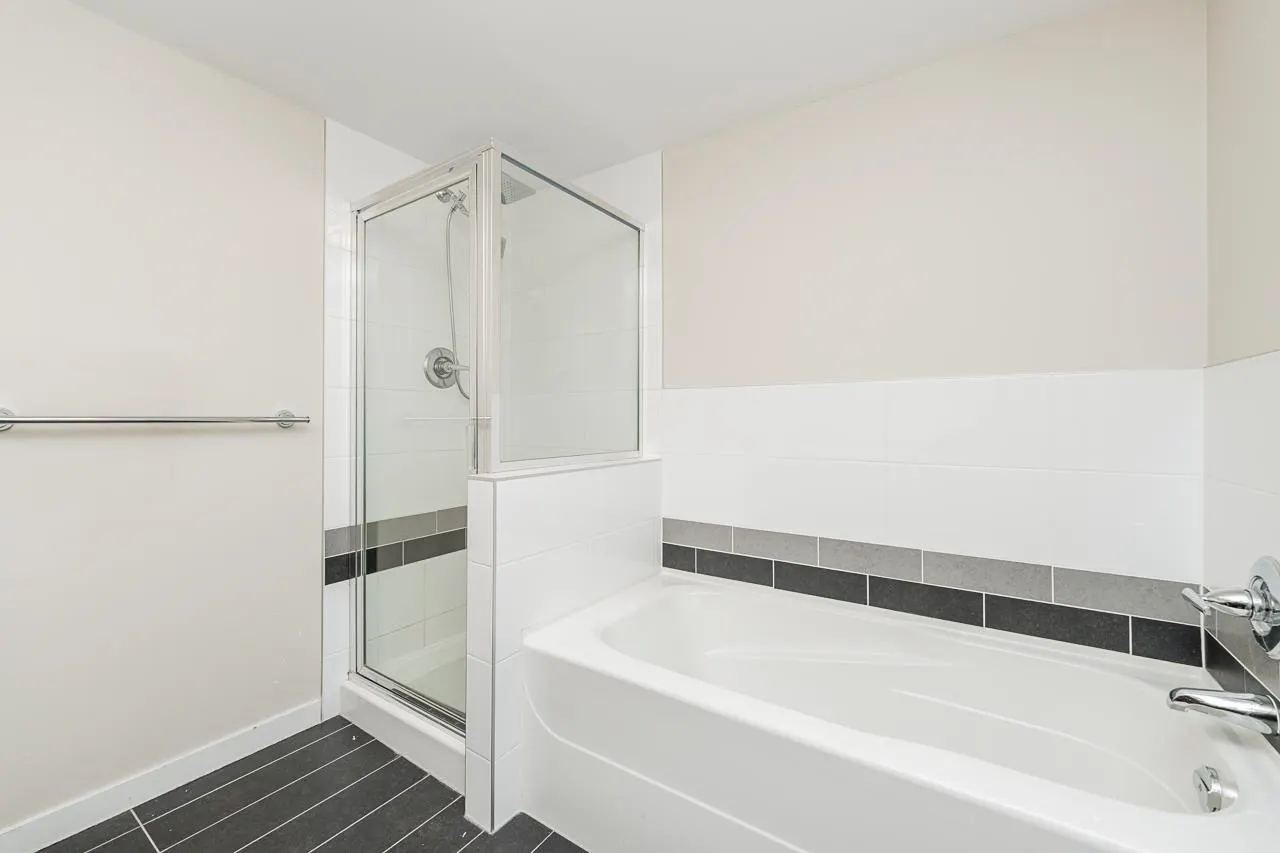 7337 Macpherson Avenue #310