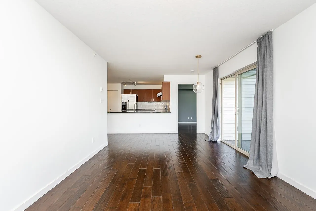 7337 Macpherson Avenue #310