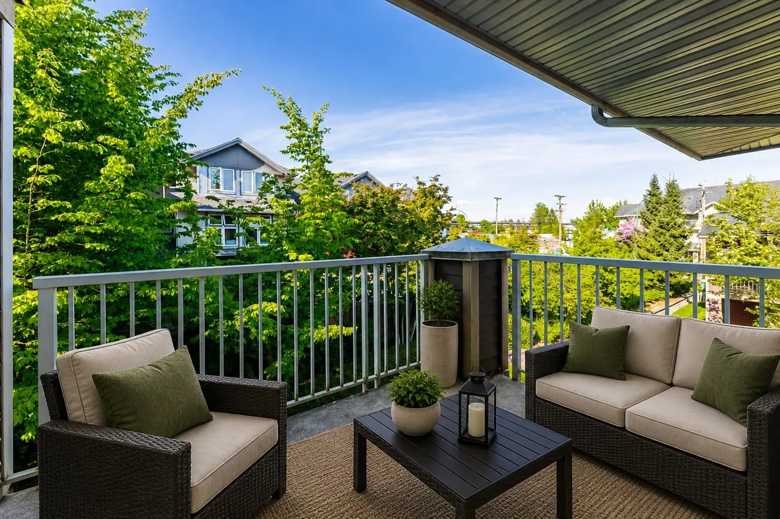 7337 Macpherson Avenue #310