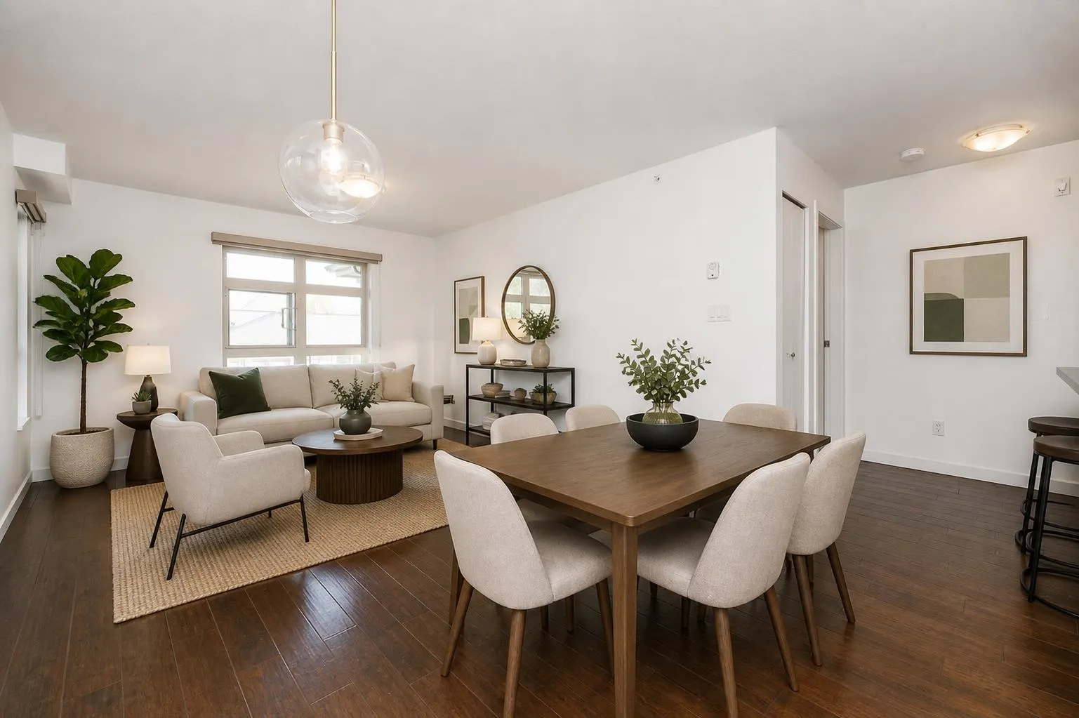 7337 Macpherson Avenue #310