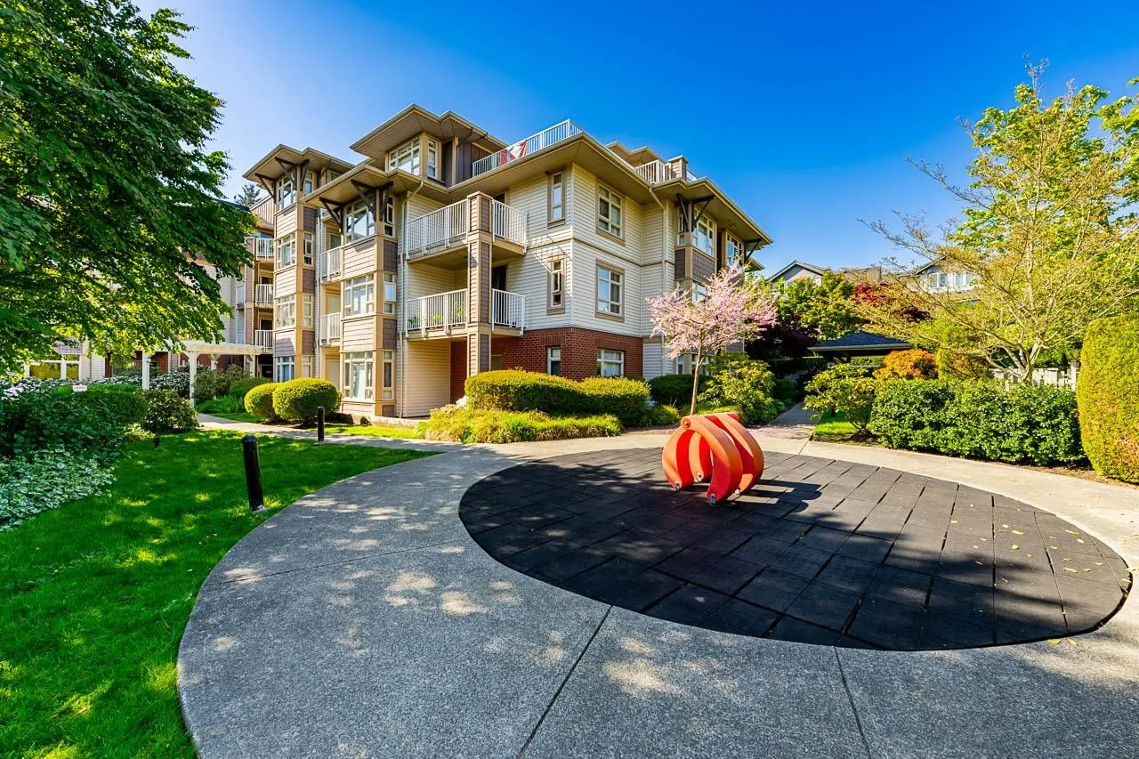 7337 Macpherson Avenue #310