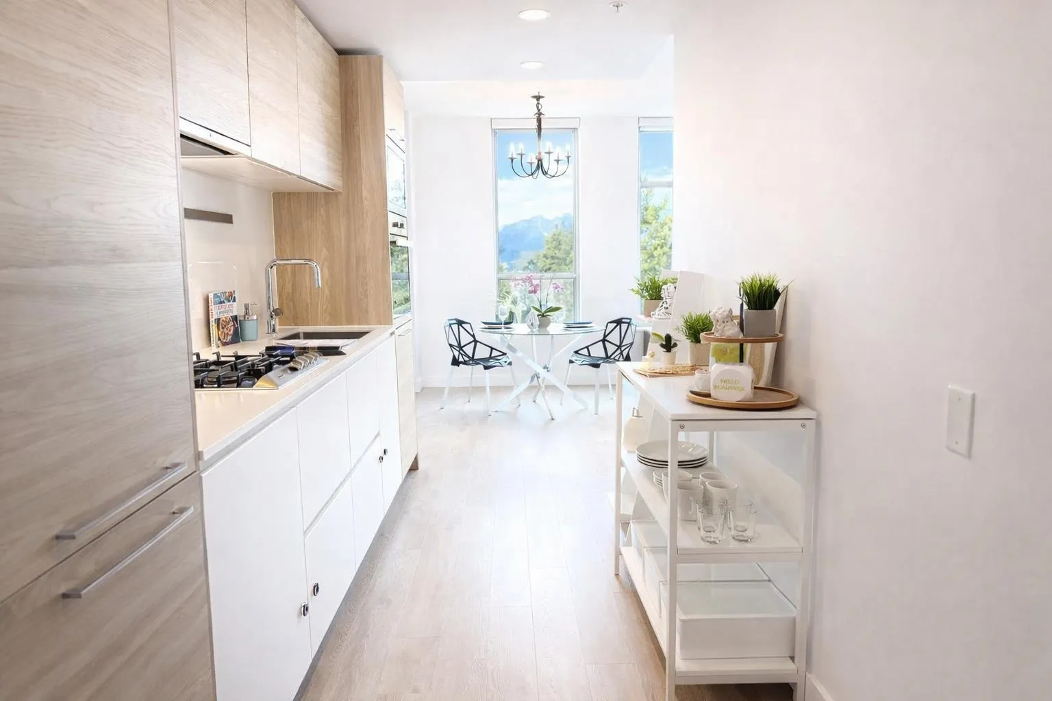 523 W King Edward Avenue #302