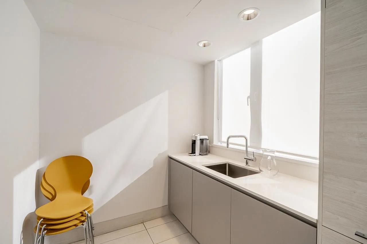 523 W King Edward Avenue #302