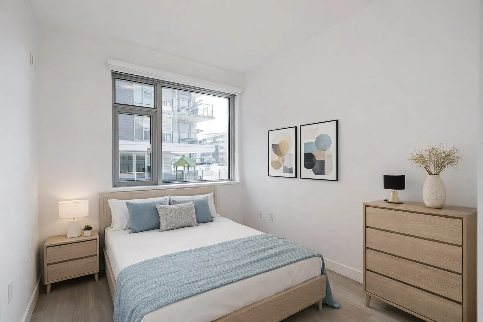523 W King Edward Avenue #302