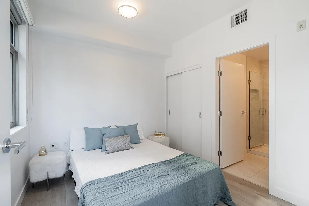 523 W King Edward Avenue #302
