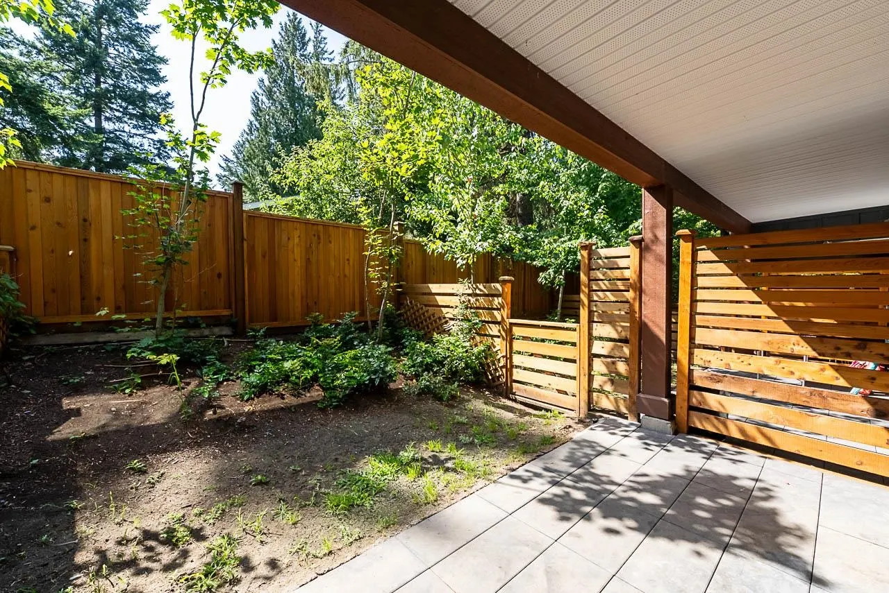 10527 155 Street #9
