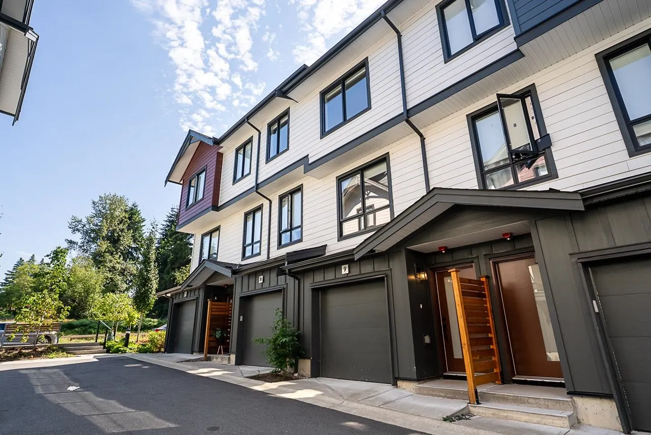 10527 155 Street #9