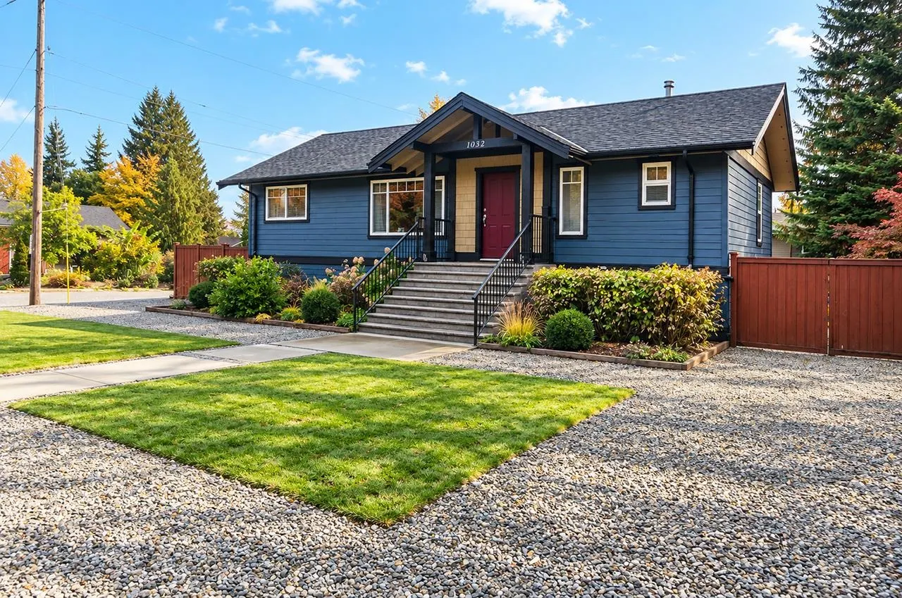 1032 Glenayre Drive