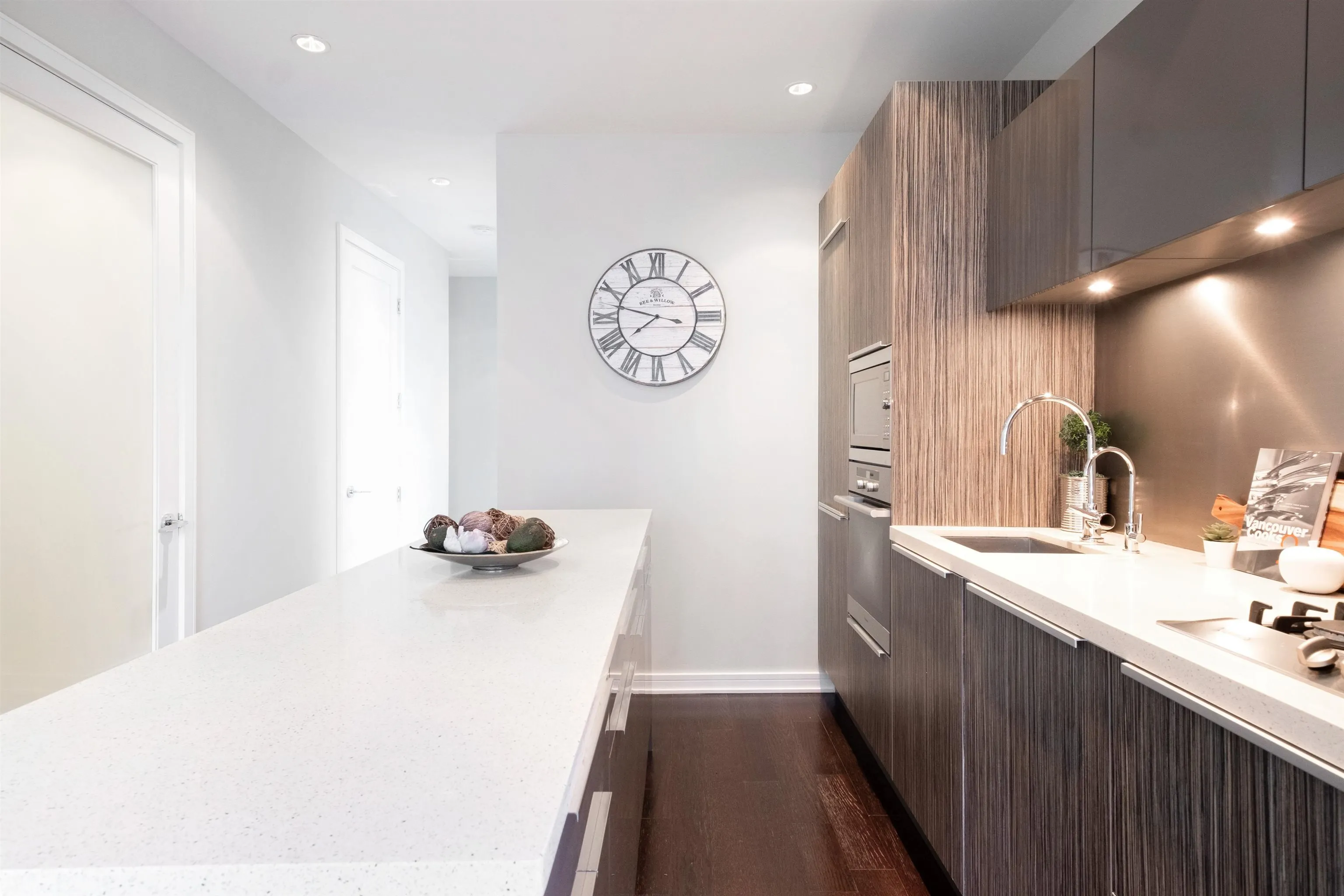 123 W 1st Avenue #310