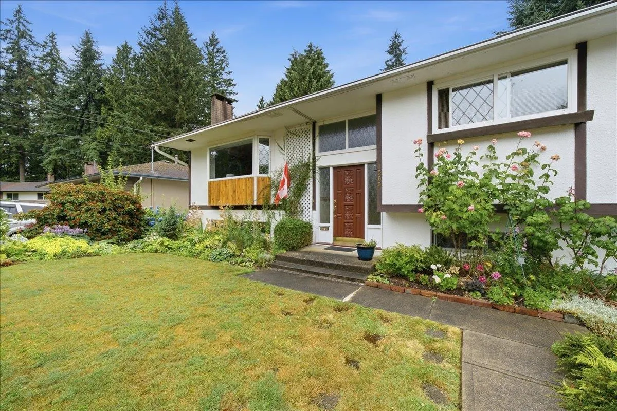 1388 Cambridge Drive