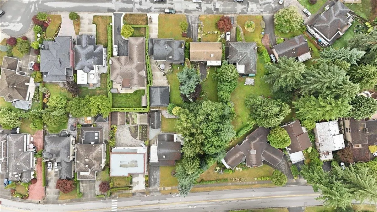 1388 Cambridge Drive