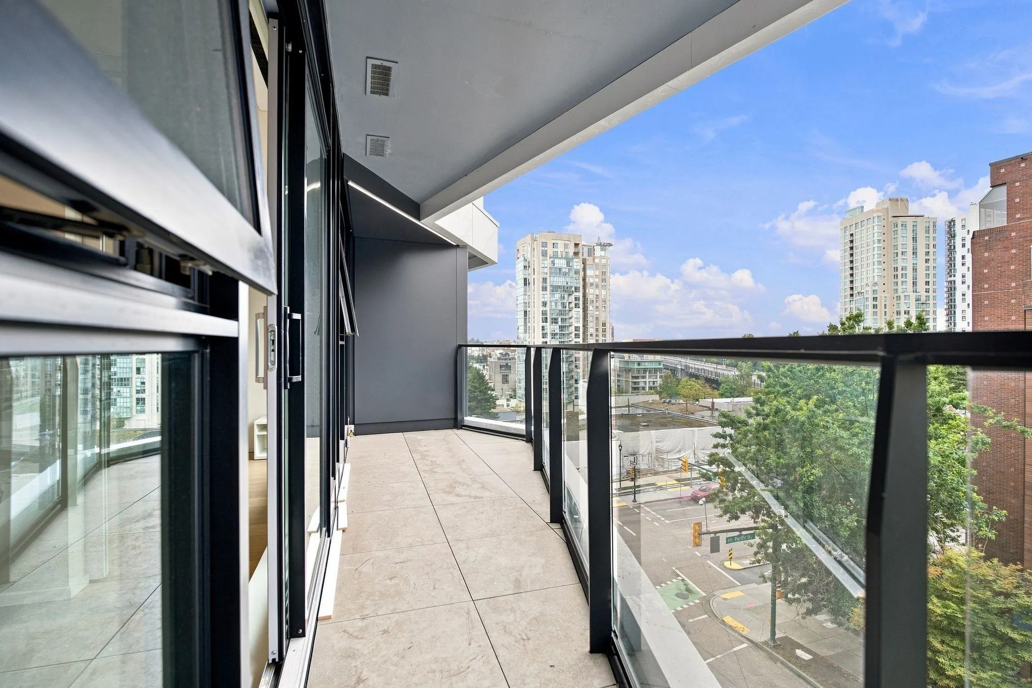 889 Pacific Street #605