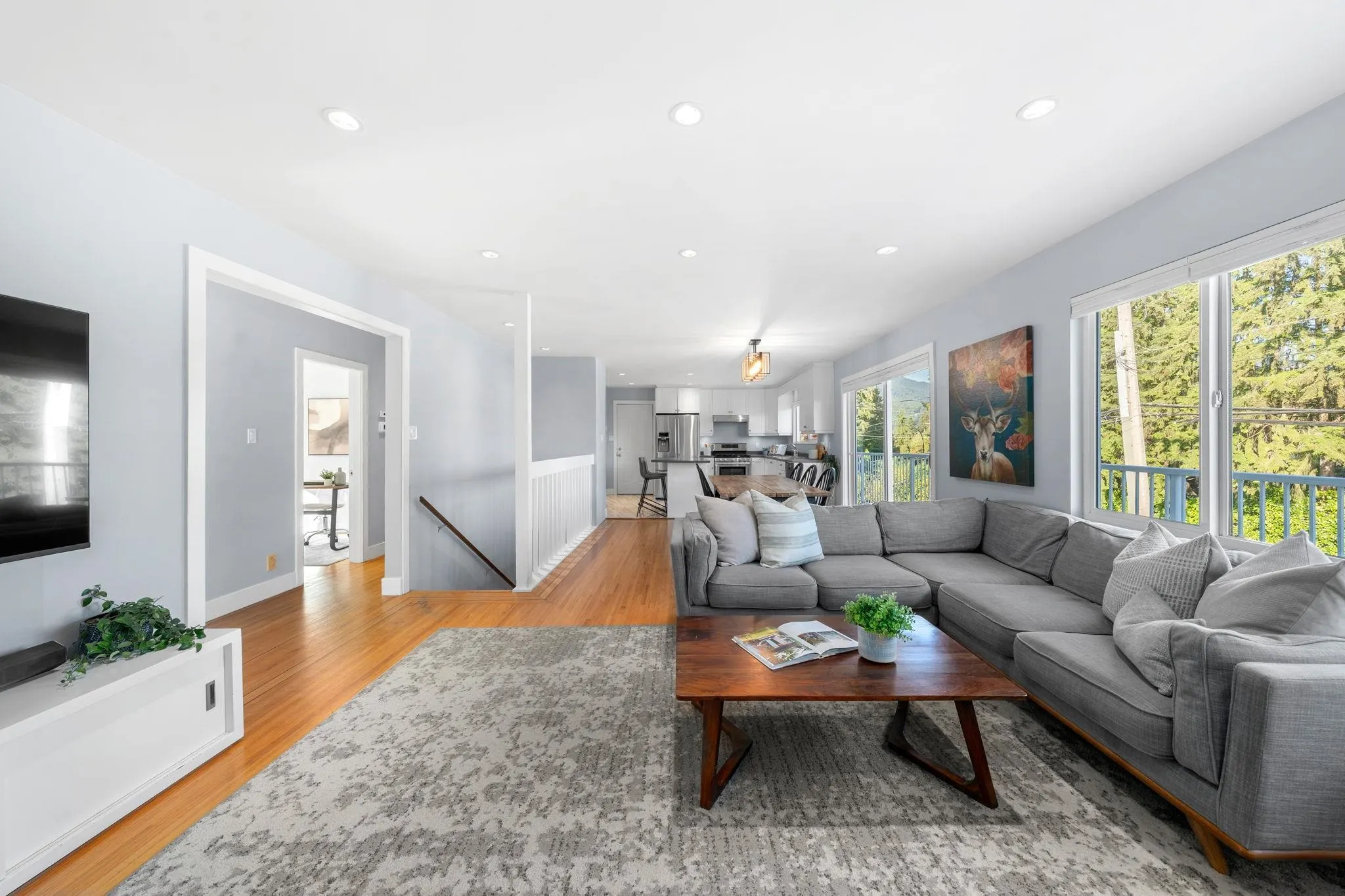 1147 Deep Cove Road