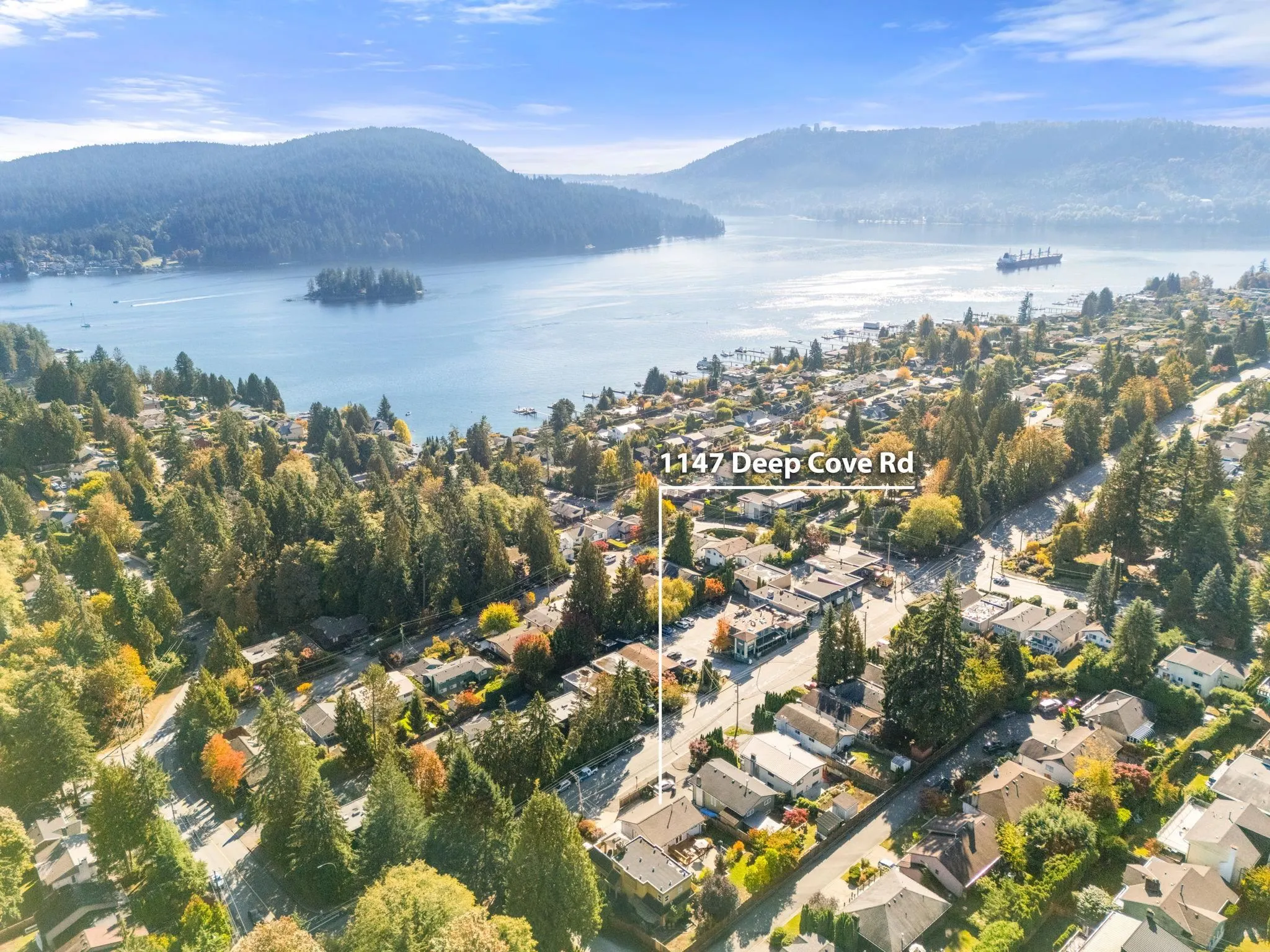1147 Deep Cove Road