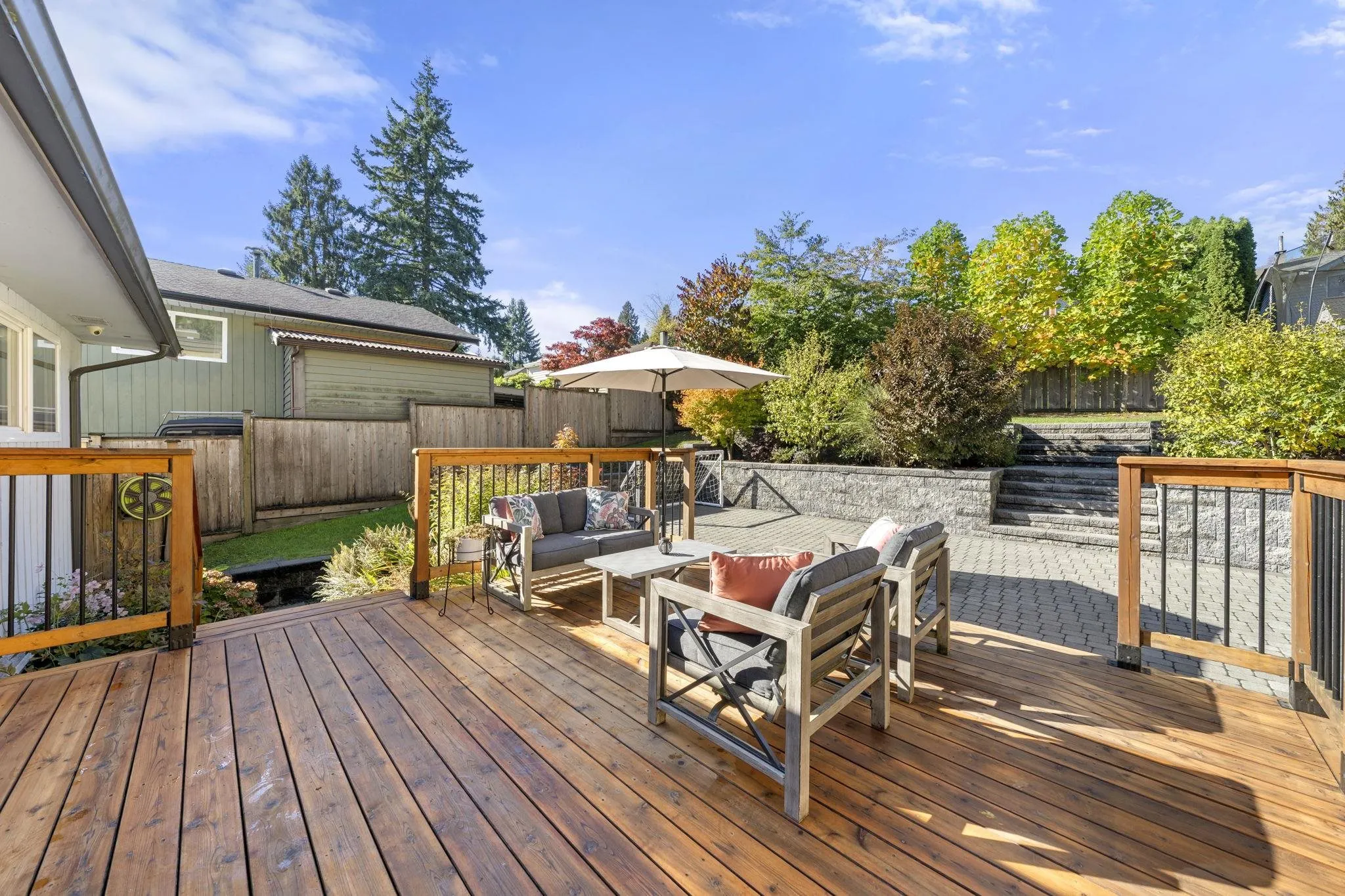1147 Deep Cove Road