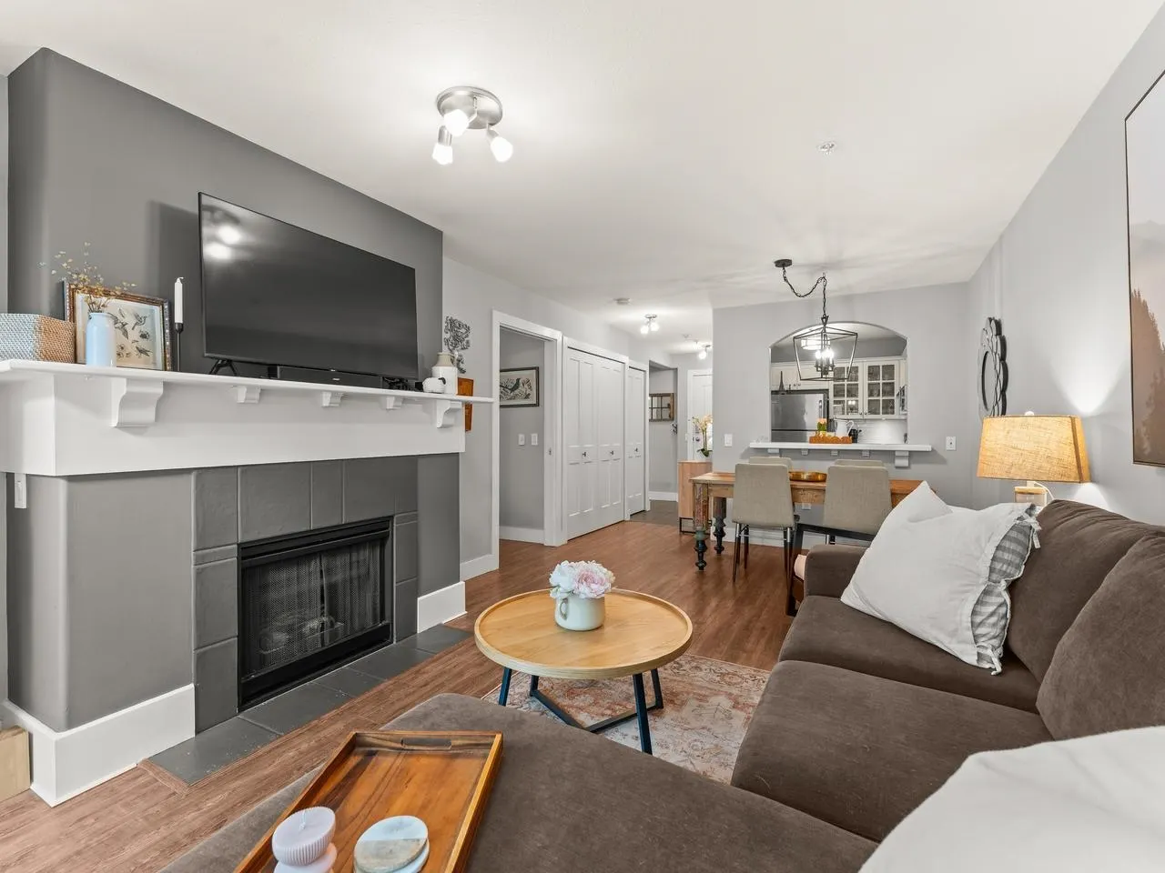 5900 Dover Crescent #117