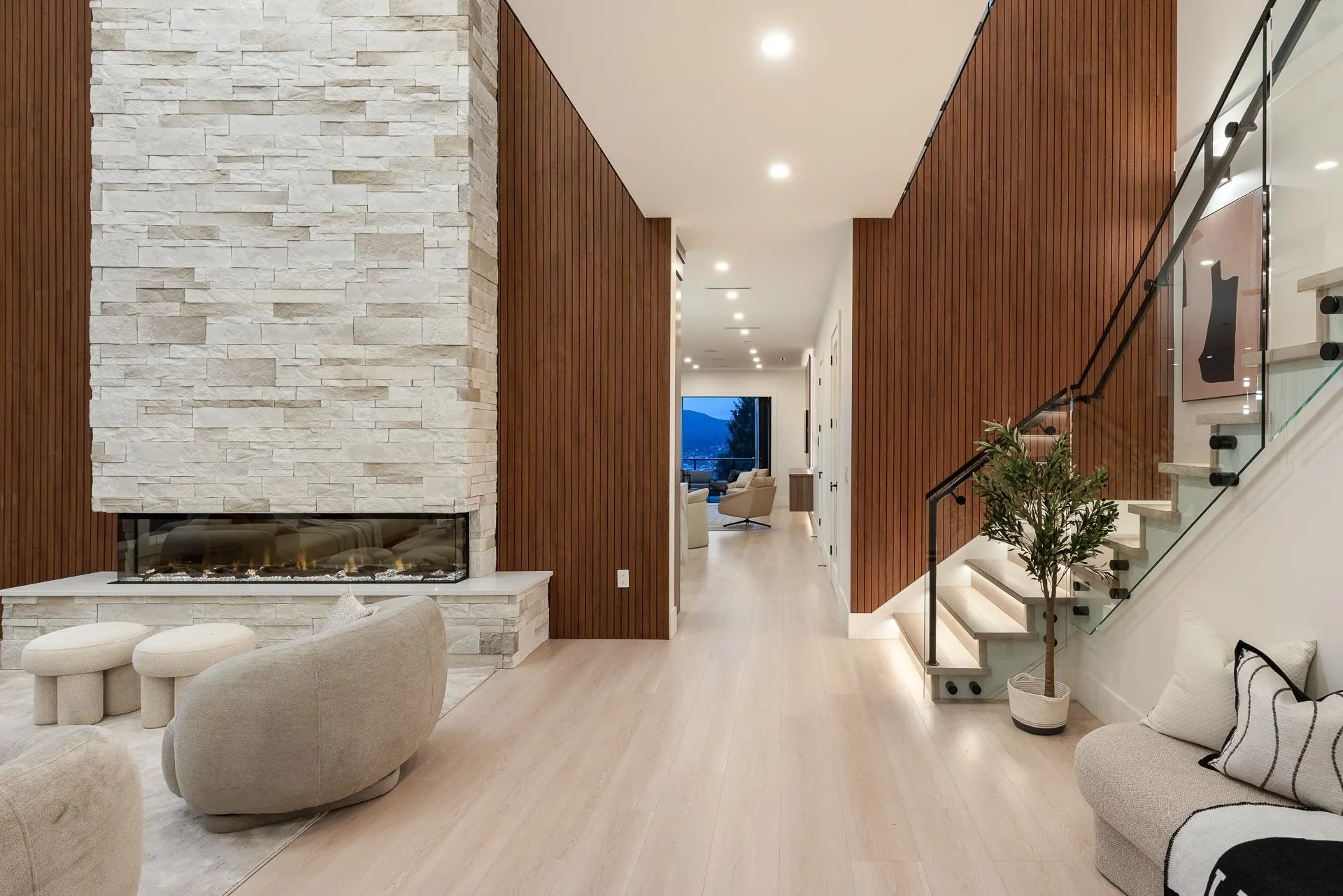 1034 Gatensbury Road