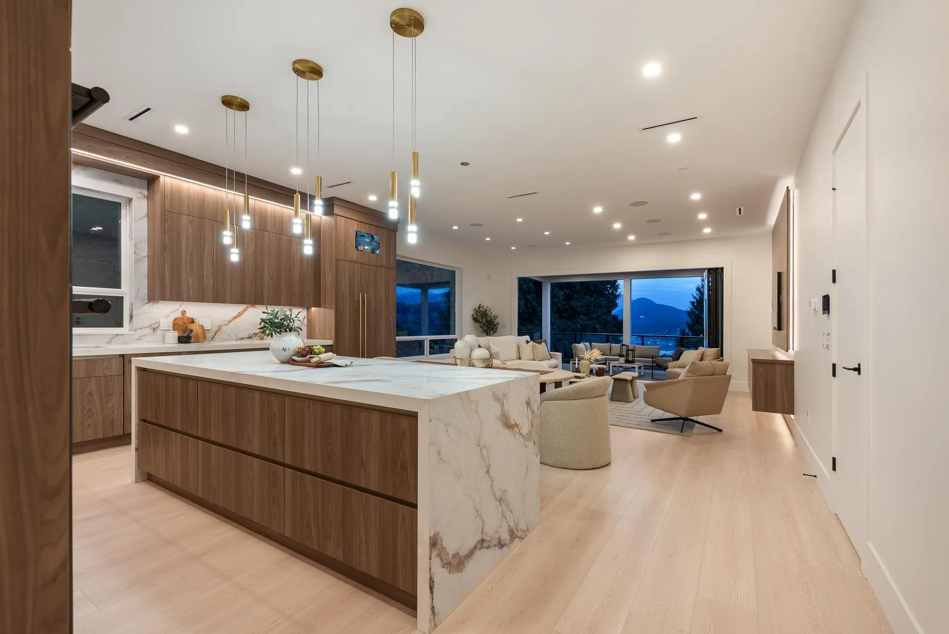 1034 Gatensbury Road
