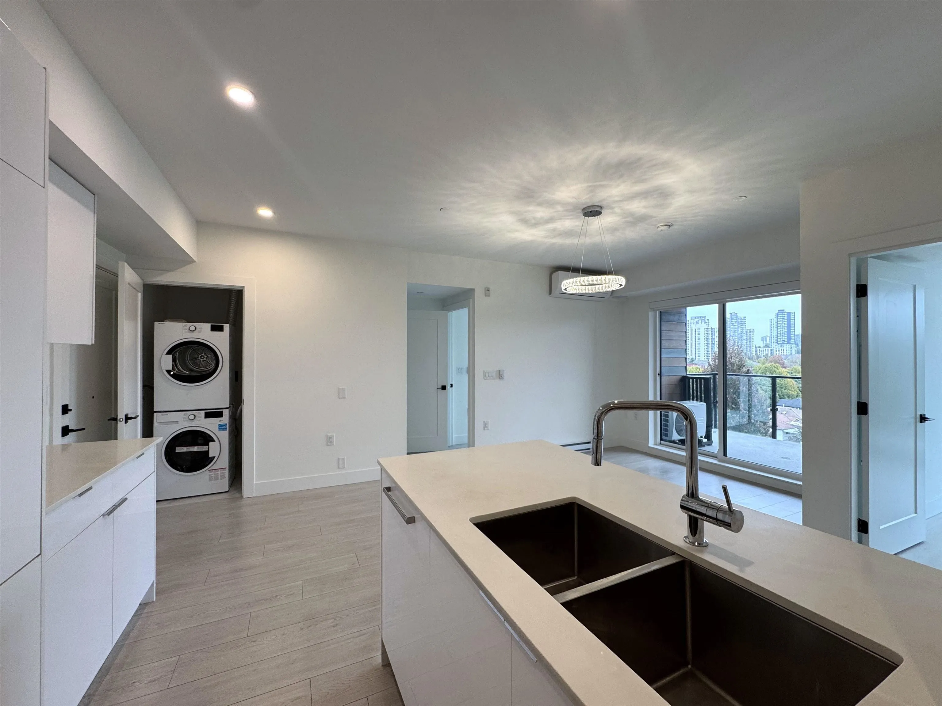 5399 Joyce Street #602
