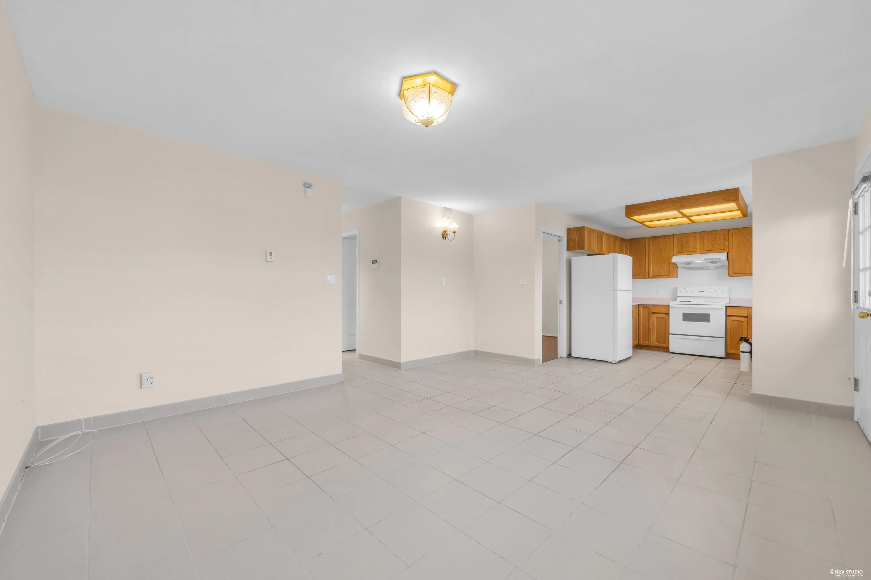 3681 Scales Place
