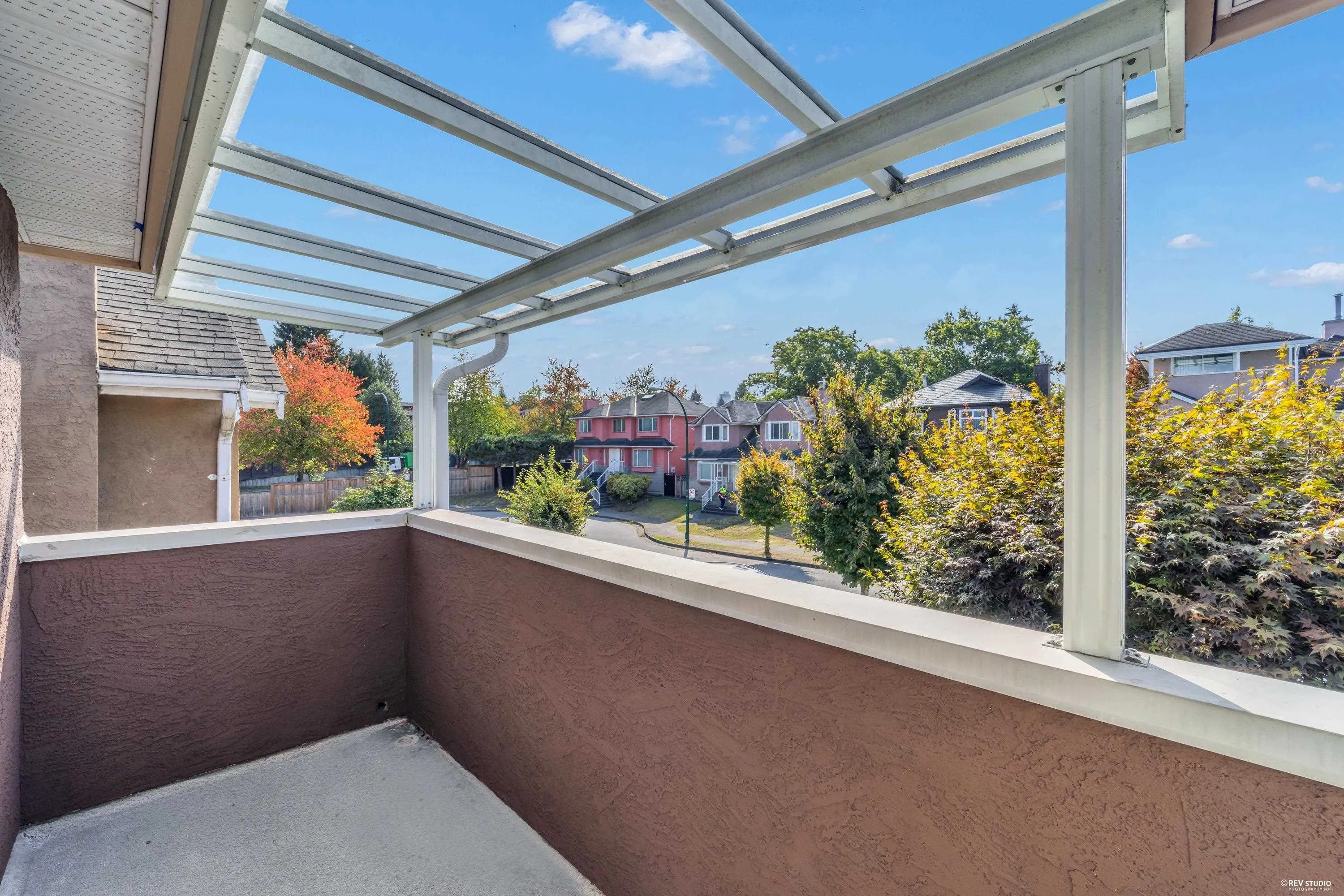 3681 Scales Place