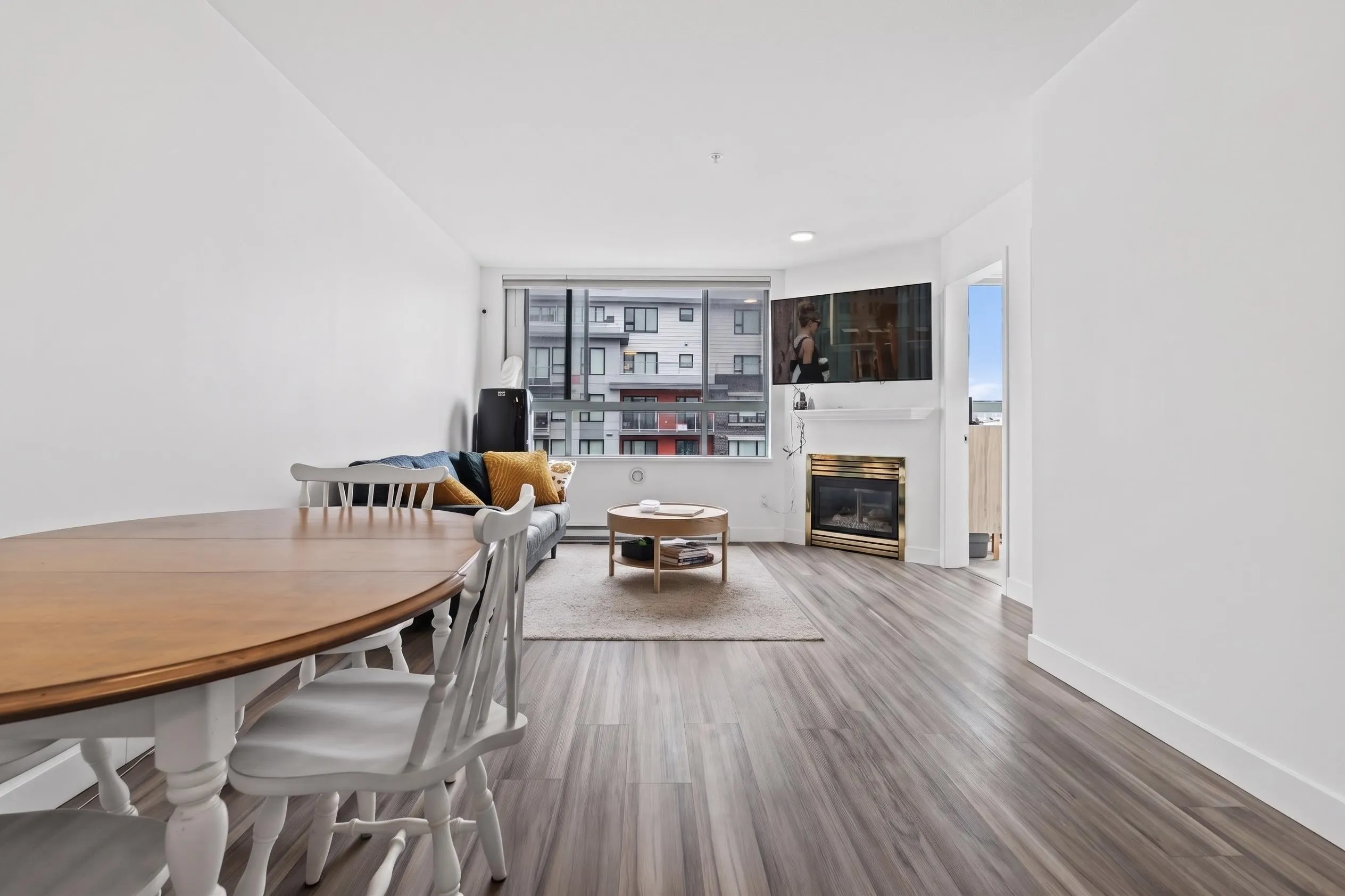 5818 Lincoln Street #302