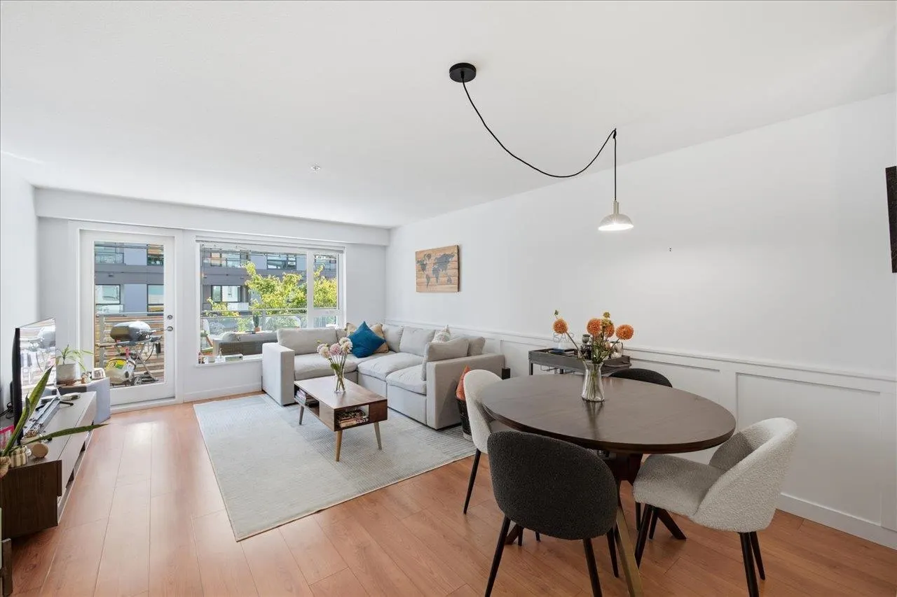 221 E 3rd Street #102