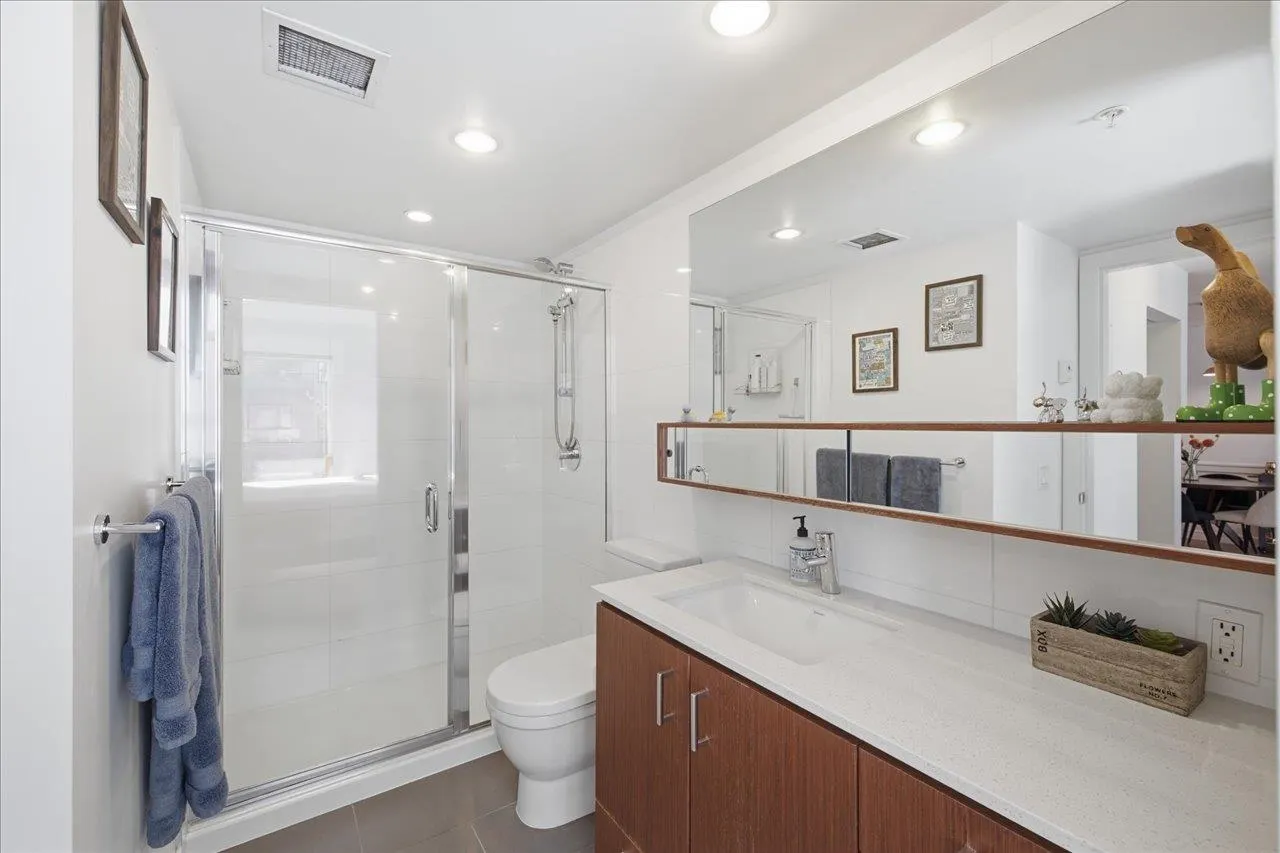 221 E 3rd Street #102
