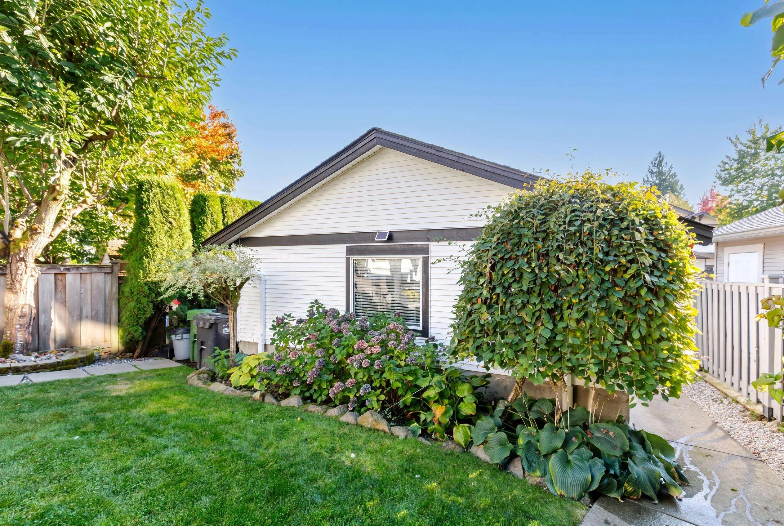 4373 Atwood Crescent