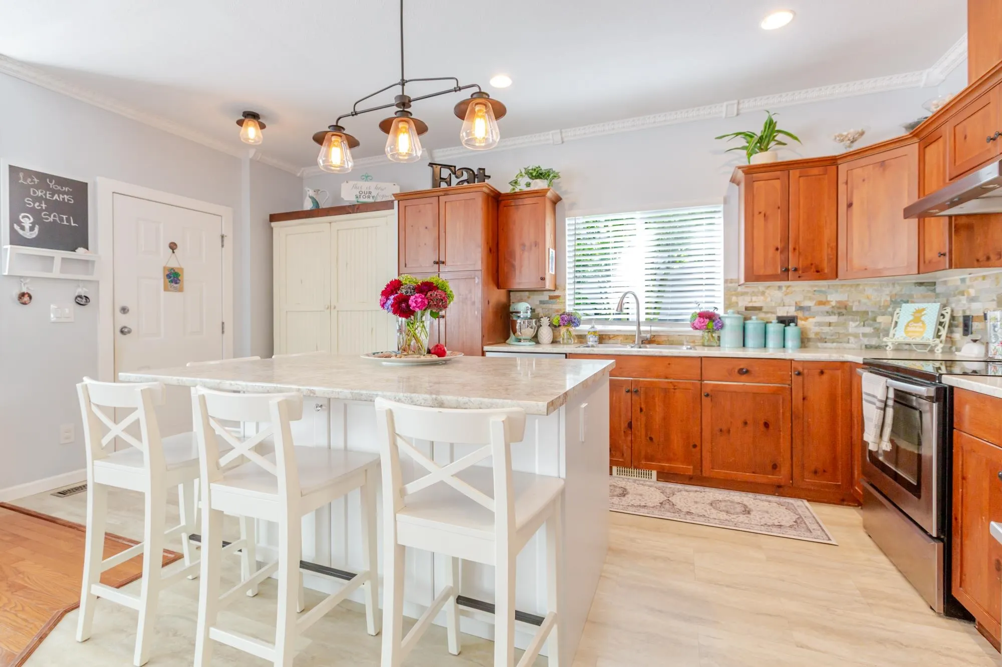 4373 Atwood Crescent