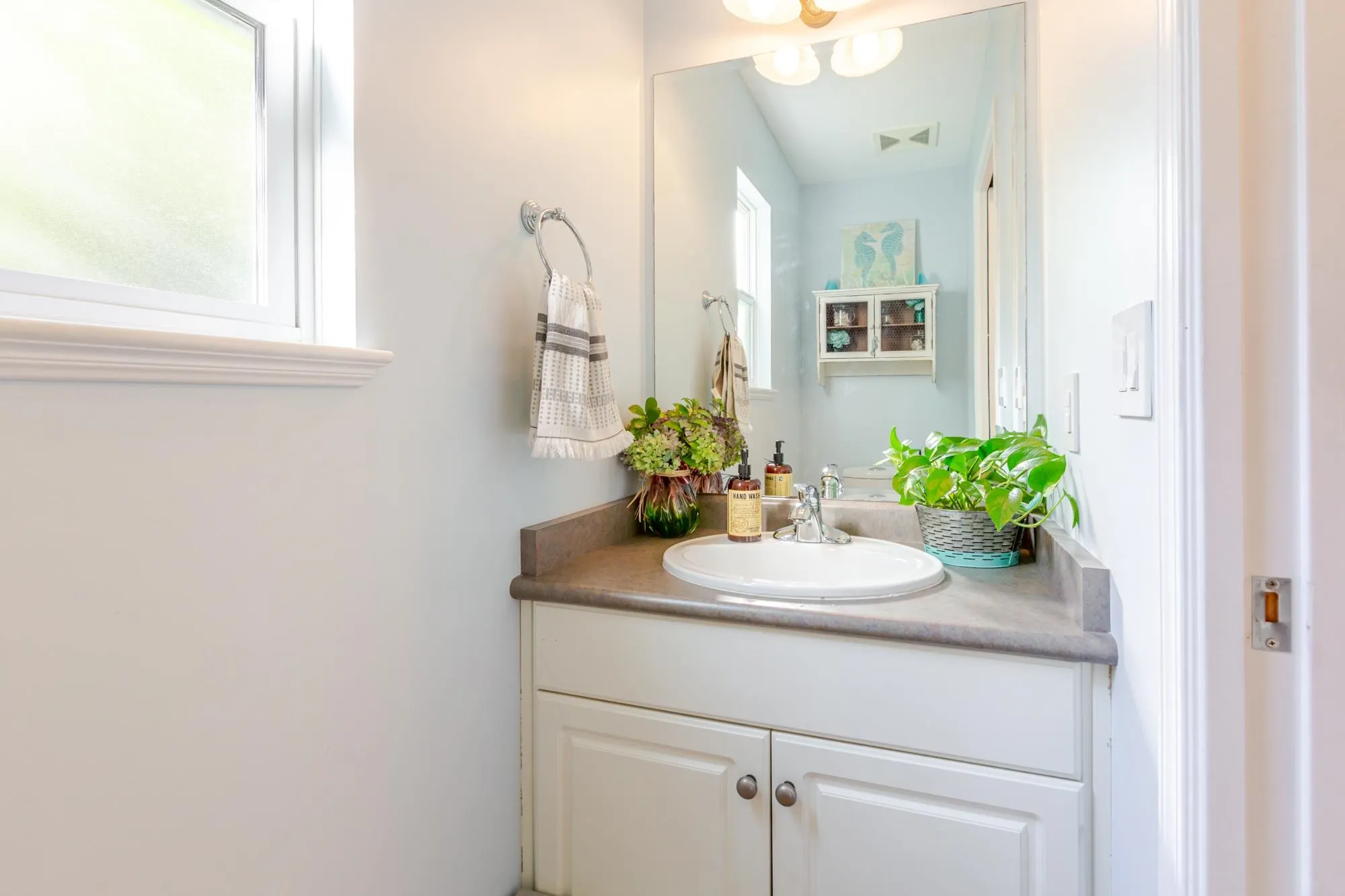 4373 Atwood Crescent