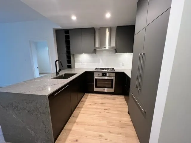 3131 Murray Street #223