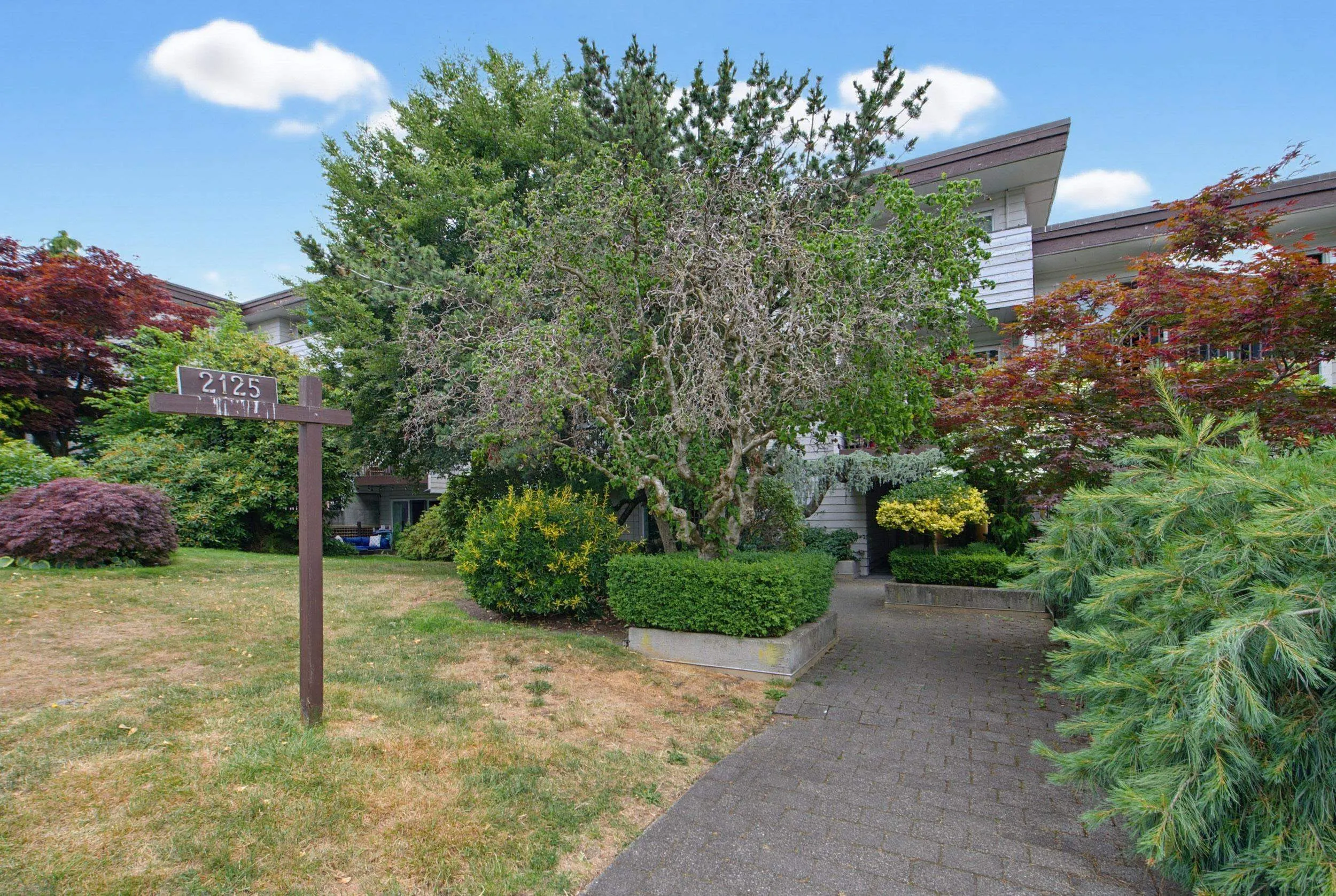 2125 W 2nd Avenue #301